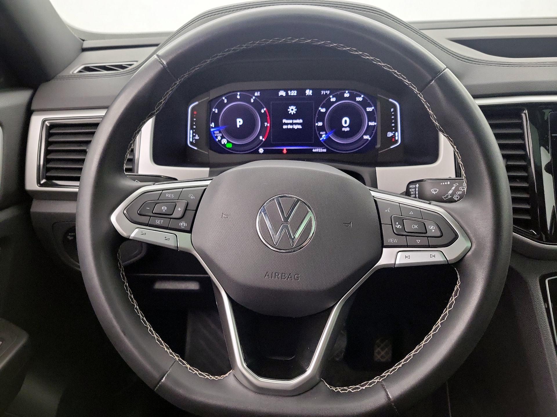 Thumbnail: 2022 Volkswagen Atlas - 10