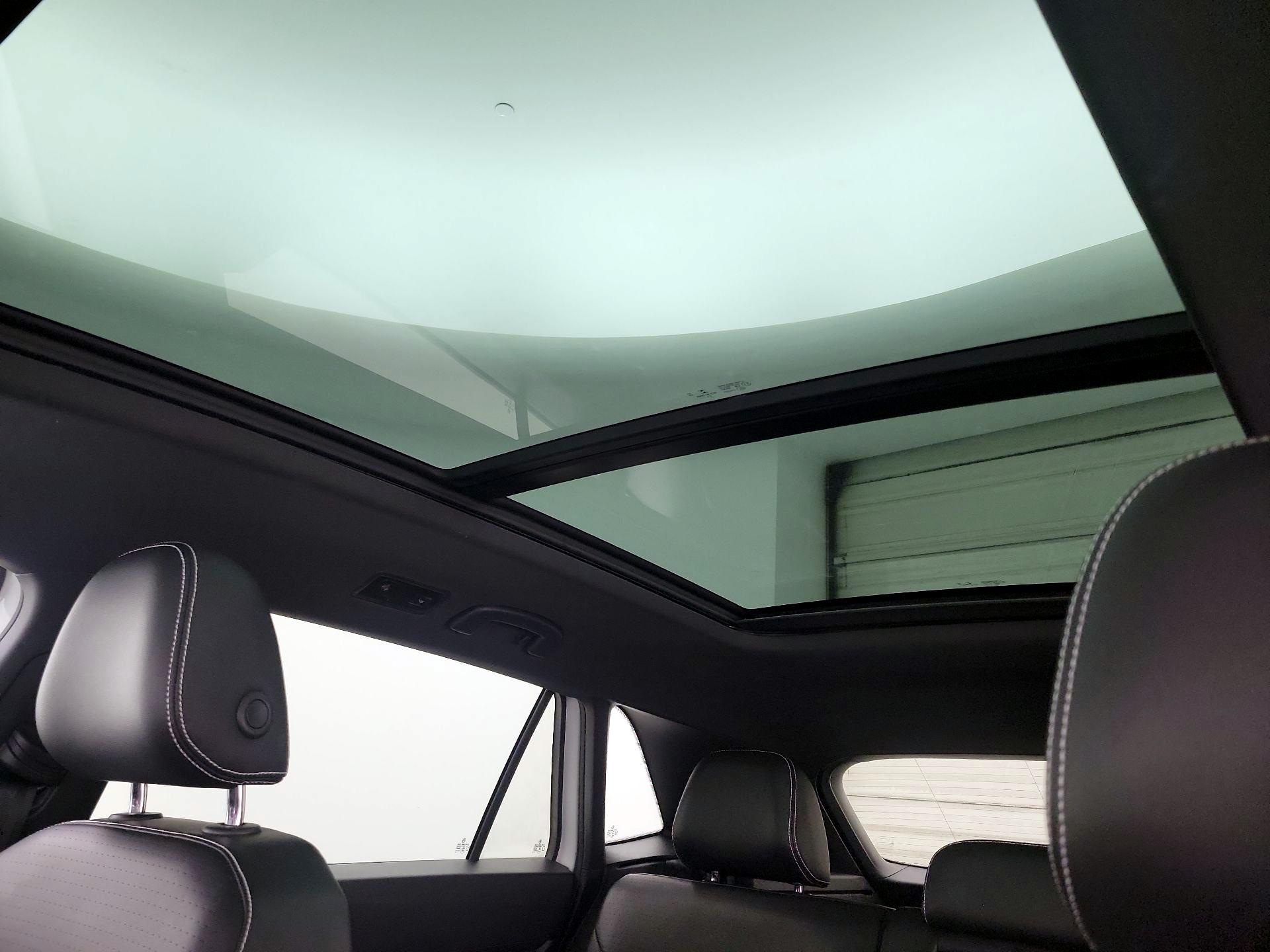 Thumbnail: 2022 Volkswagen Atlas - 19