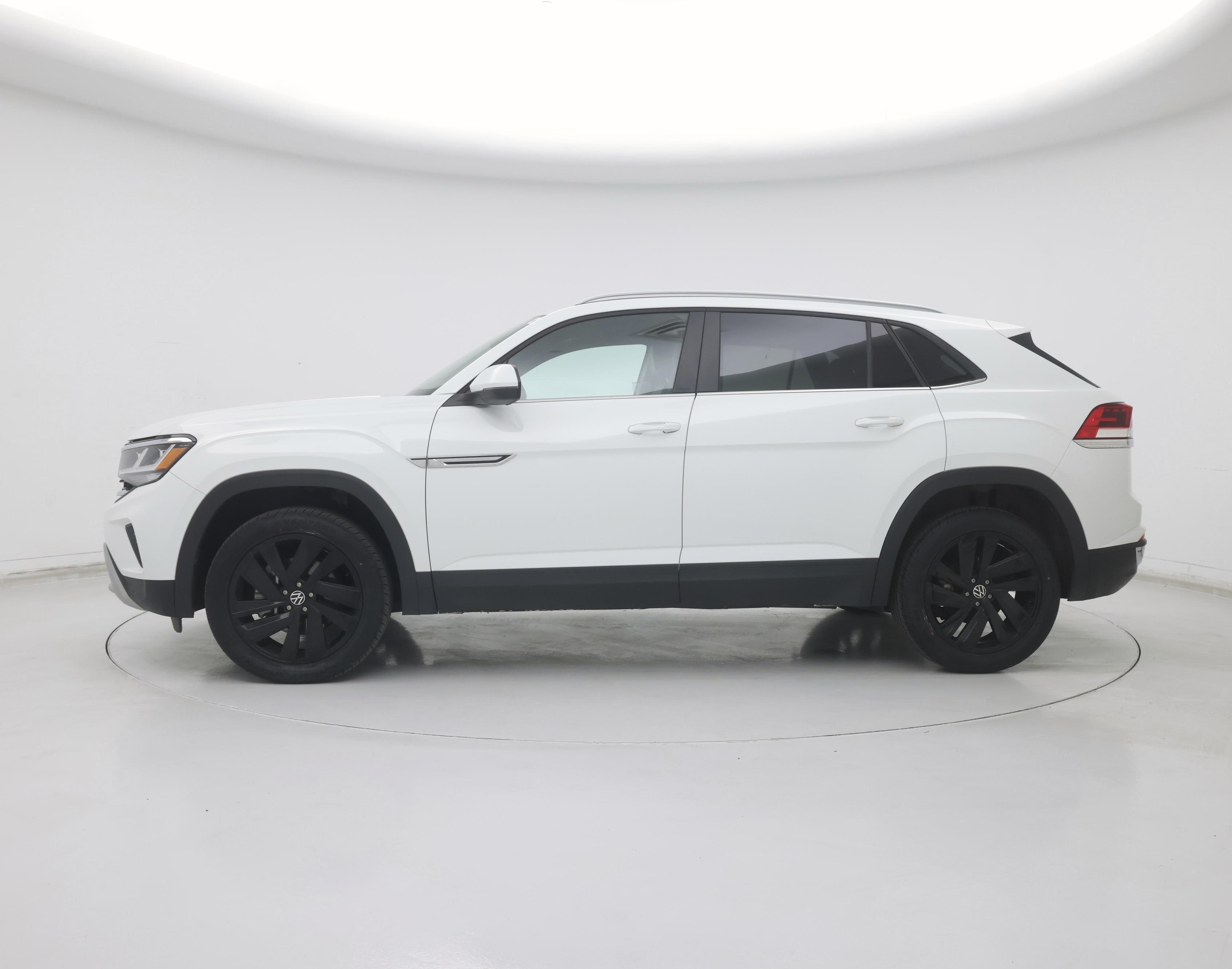 Thumbnail: 2022 Volkswagen Atlas - 3