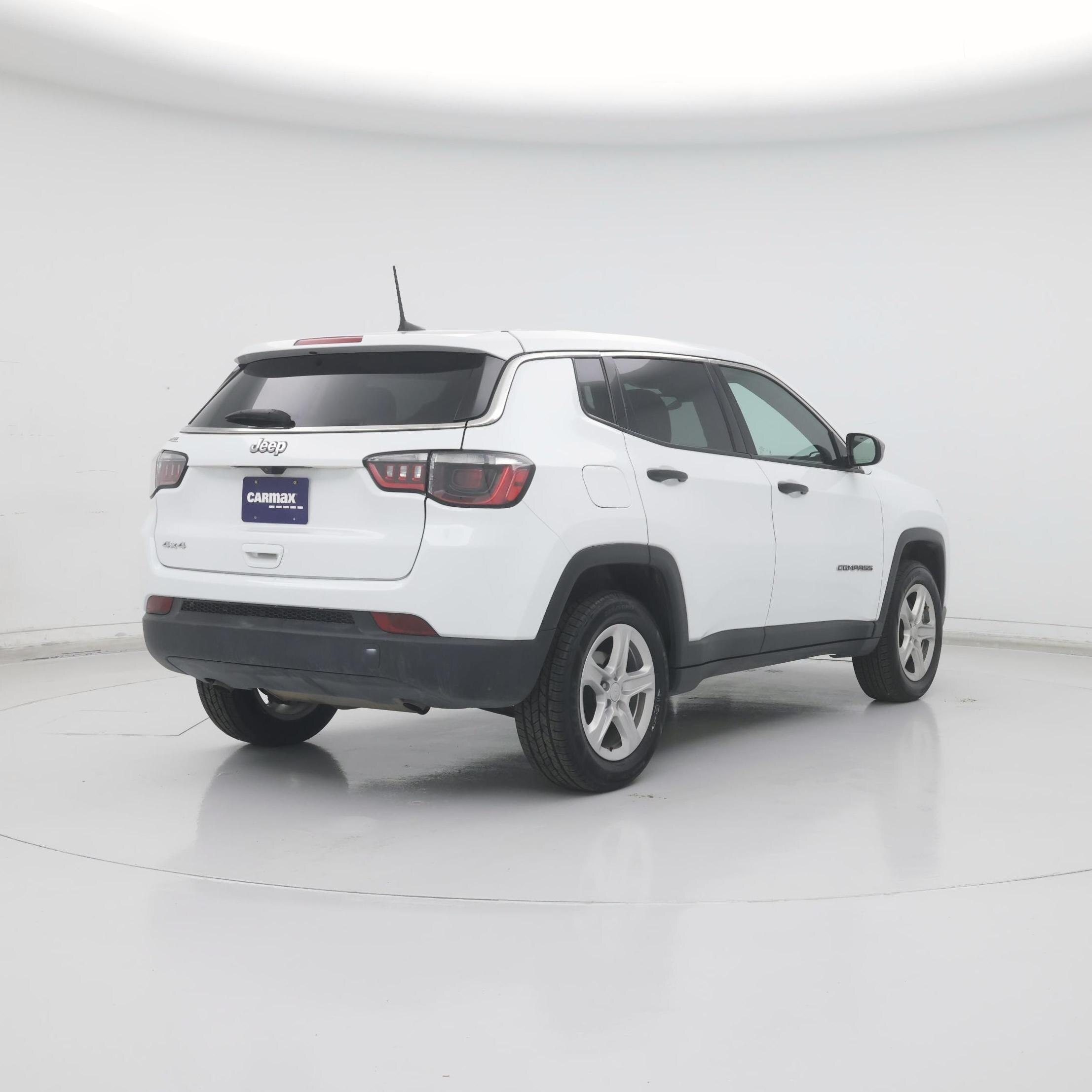 Thumbnail: 2023 Jeep Compass - 8