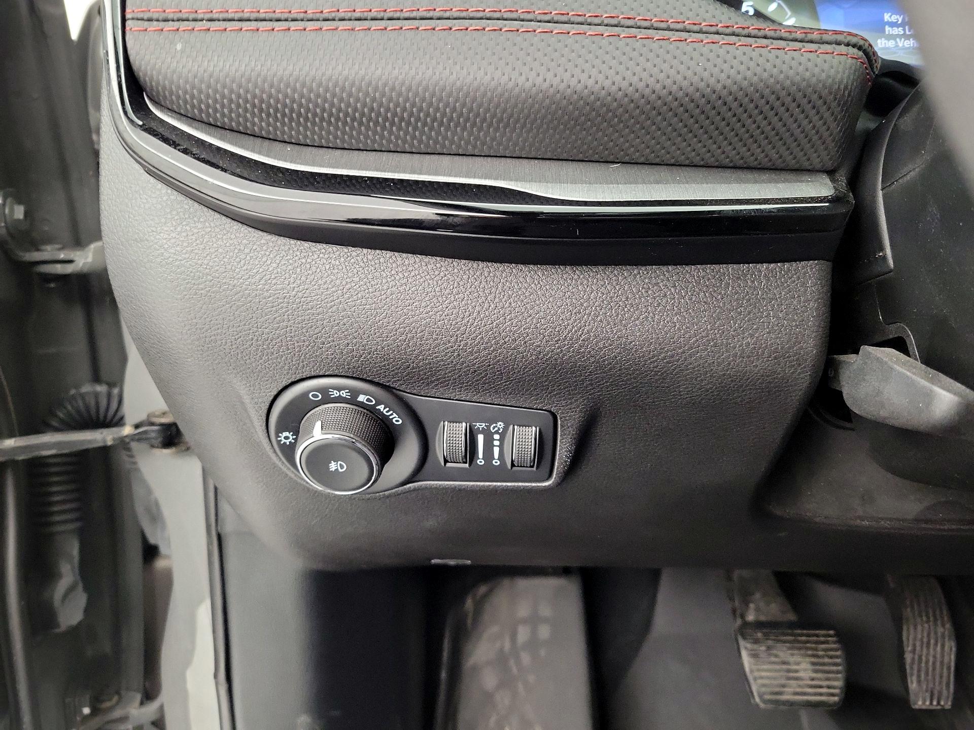 Thumbnail: 2023 Jeep Compass - 13