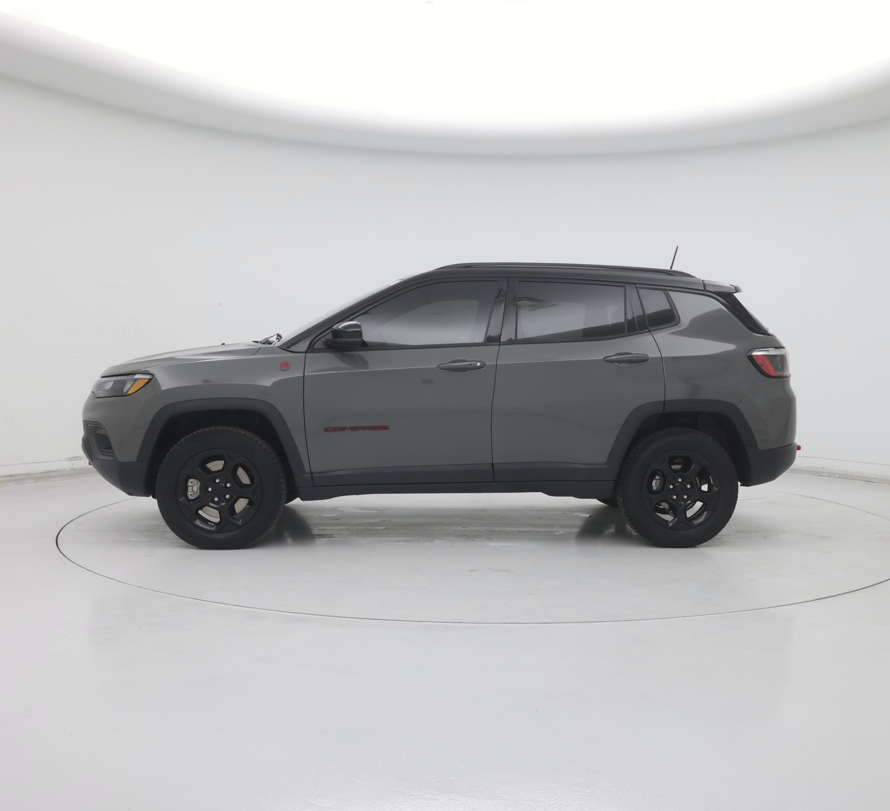 Thumbnail: 2023 Jeep Compass - 3