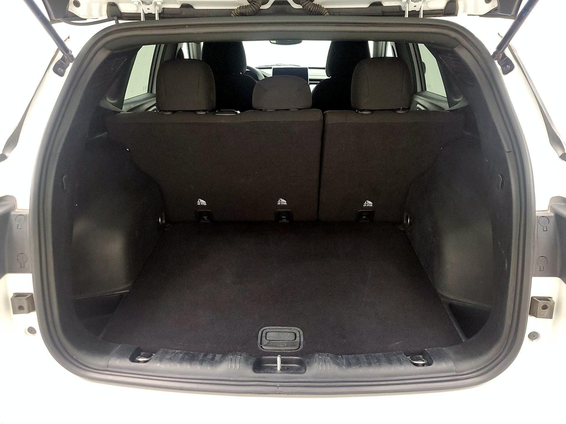 Thumbnail: 2023 Jeep Compass - 20