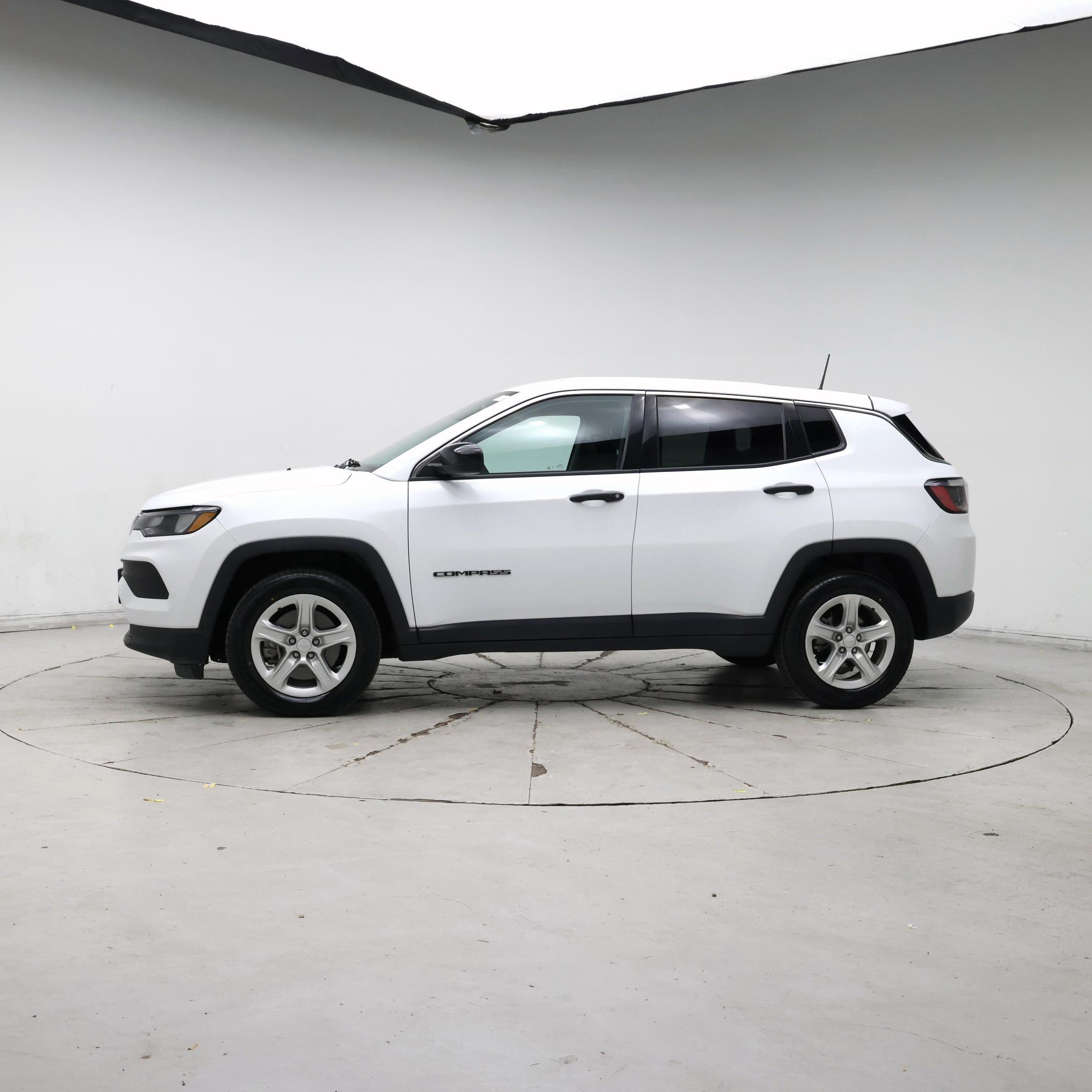 Thumbnail: 2023 Jeep Compass - 3