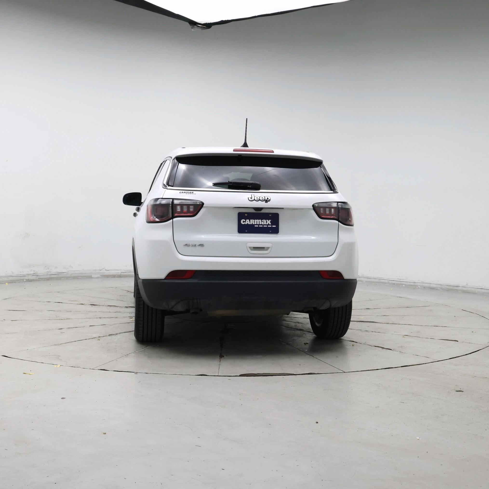 Thumbnail: 2023 Jeep Compass - 6