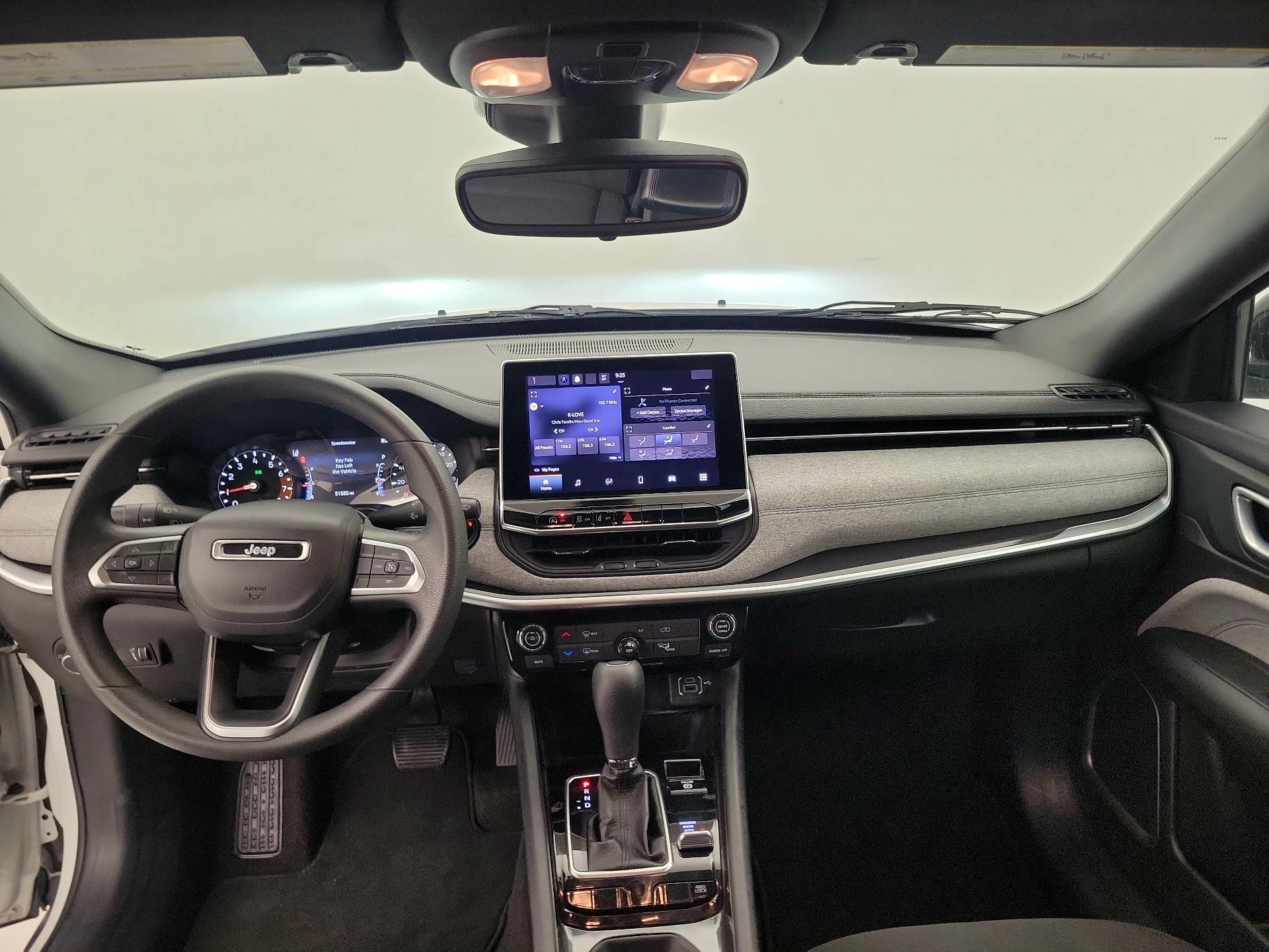 Thumbnail: 2023 Jeep Compass - 9