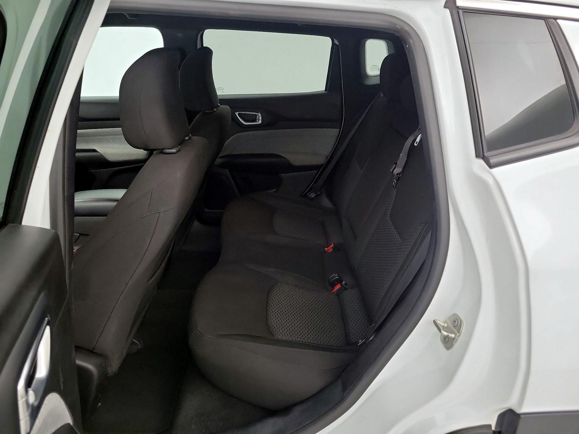 Thumbnail: 2023 Jeep Compass - 19