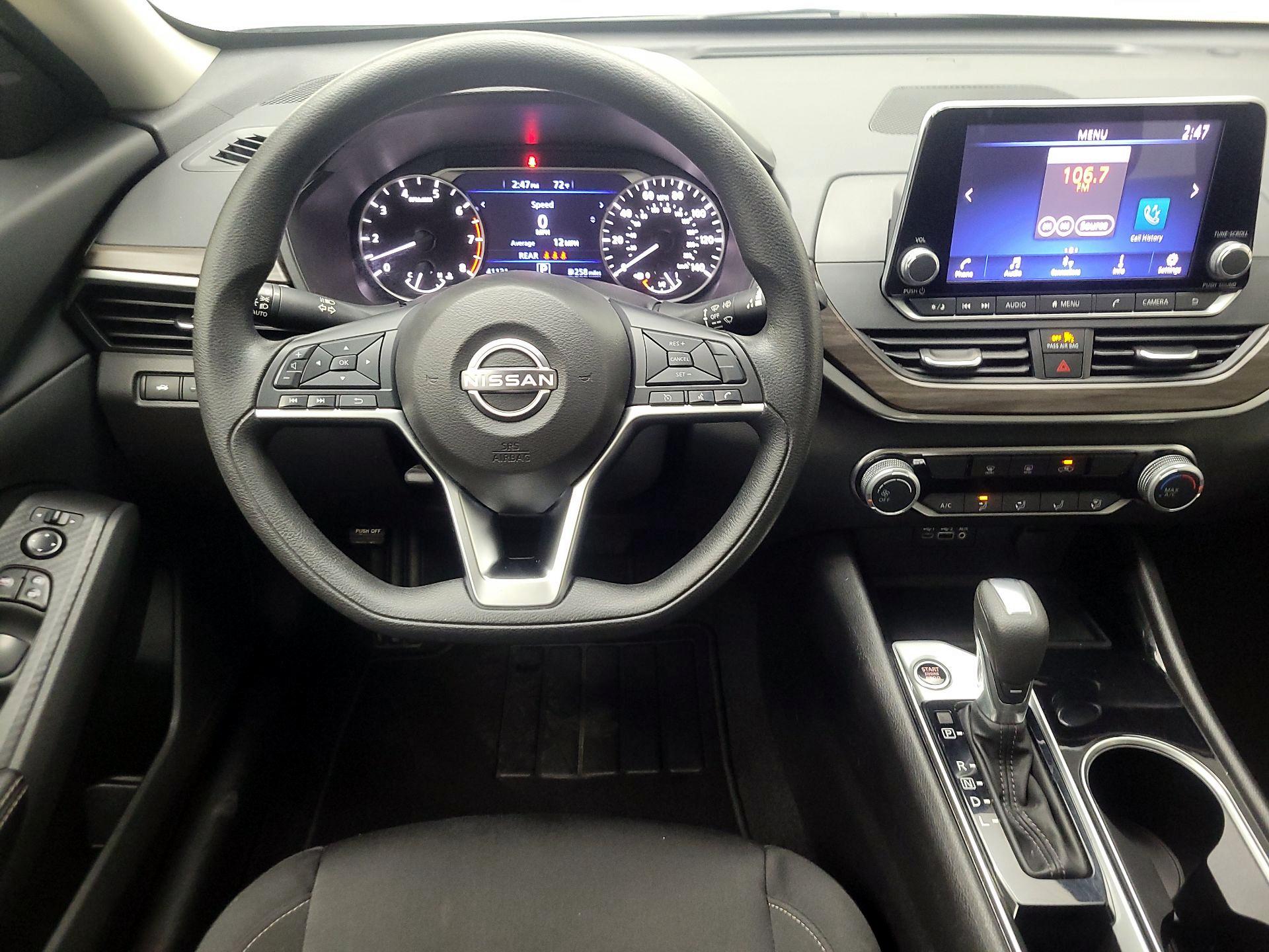 Thumbnail: 2024 Nissan Altima - 10