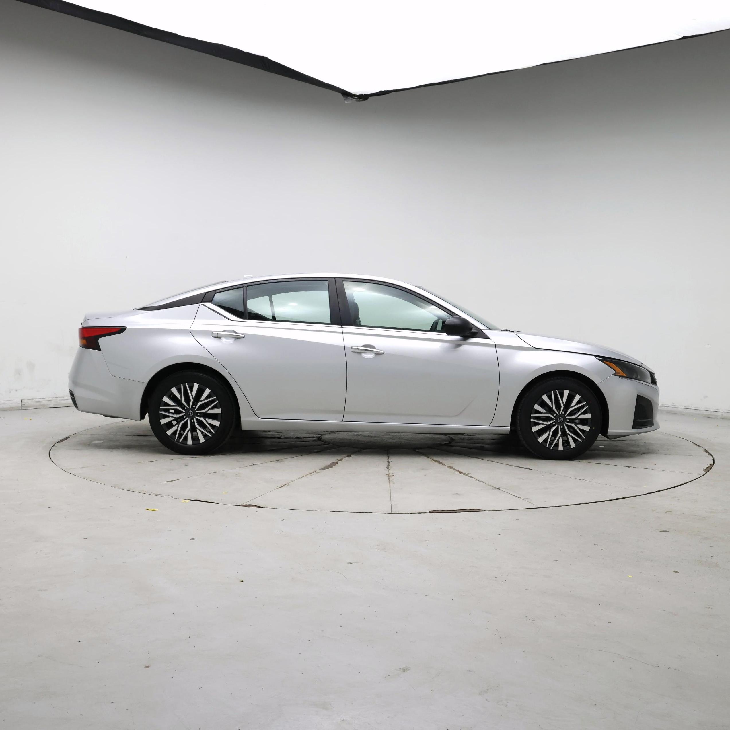 Thumbnail: 2024 Nissan Altima - 7