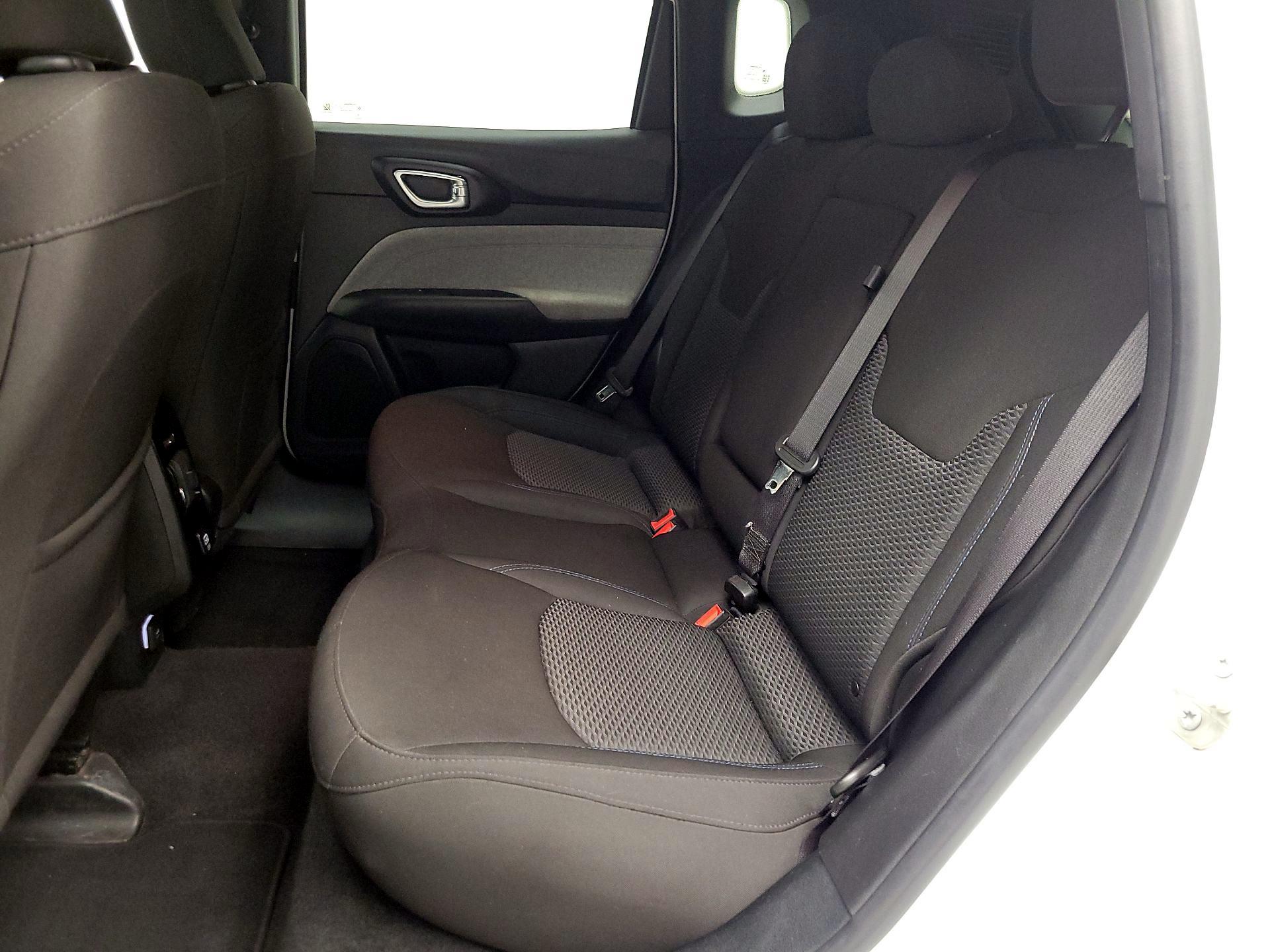 Thumbnail: 2023 Jeep Compass - 19