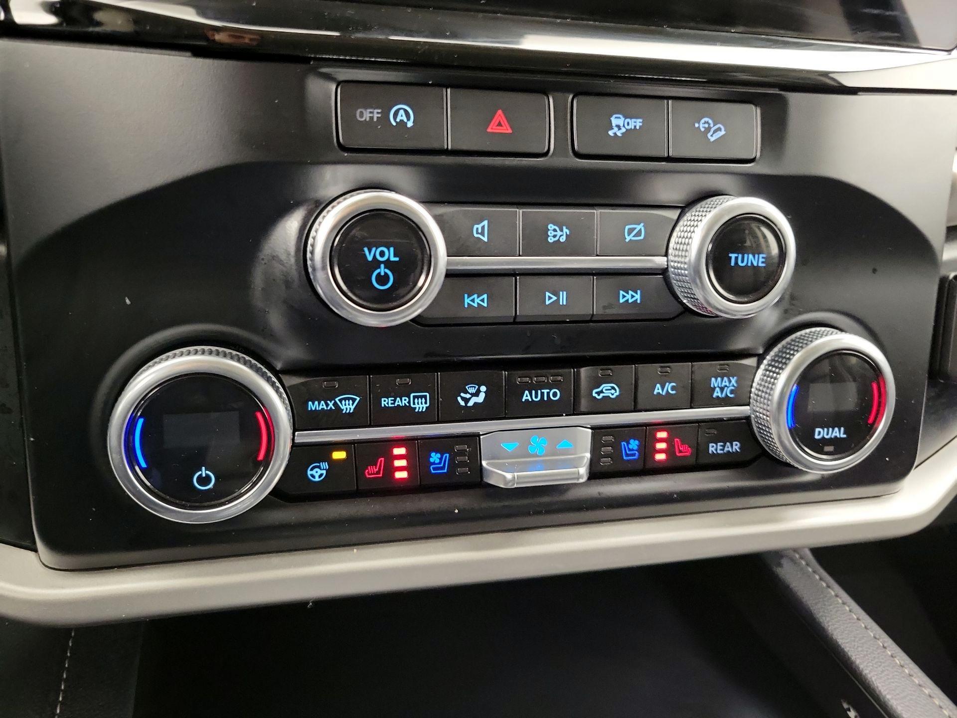 Thumbnail: 2024 Ford Expedition - 17