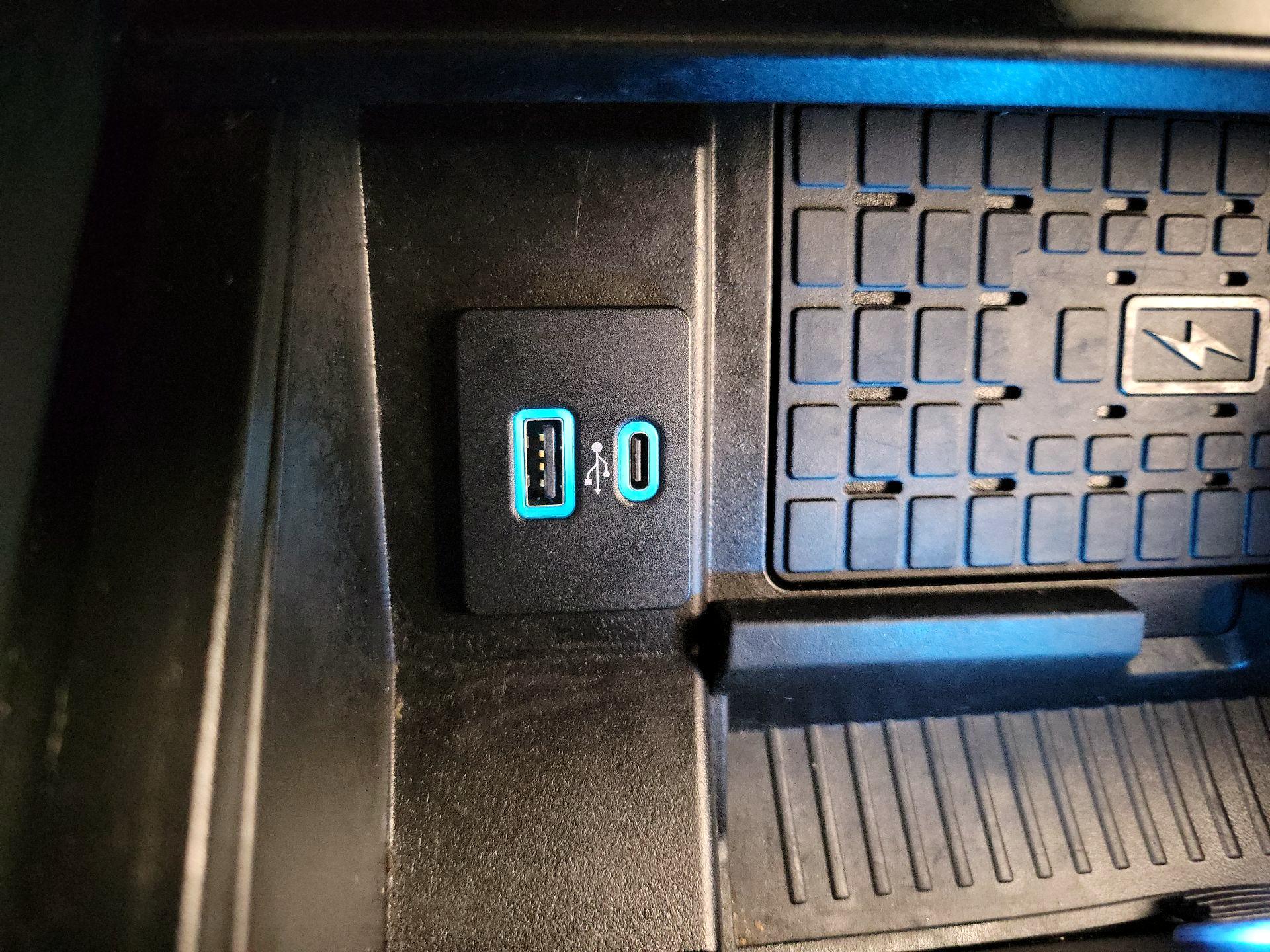 Thumbnail: 2024 Ford Expedition - 19