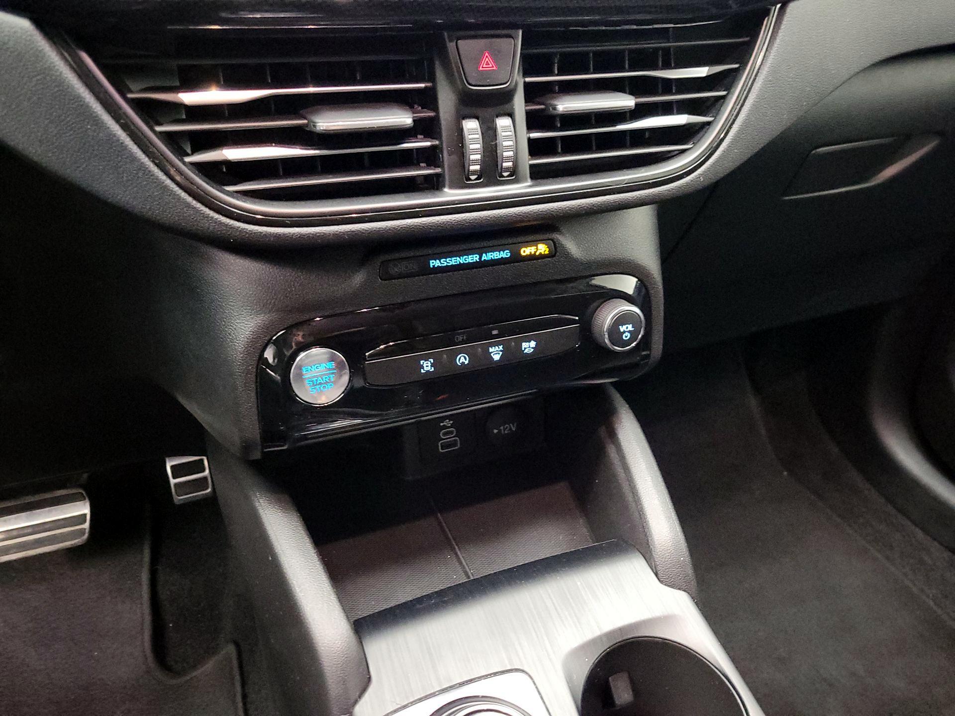 Thumbnail: 2024 Ford Escape - 17