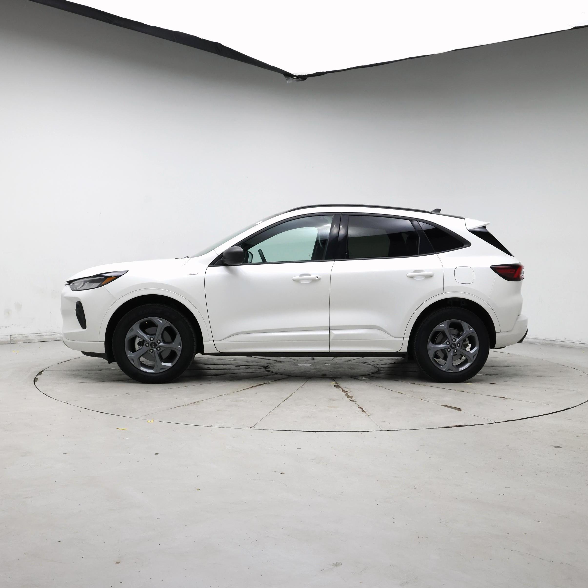 Thumbnail: 2024 Ford Escape - 3