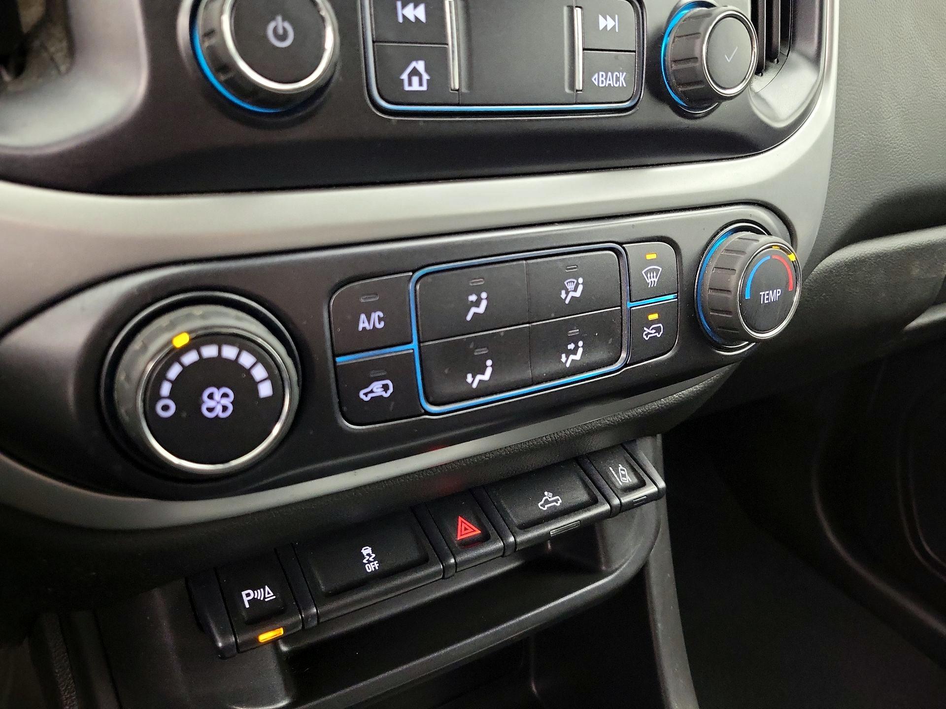 Thumbnail: 2021 Chevrolet Colorado - 16