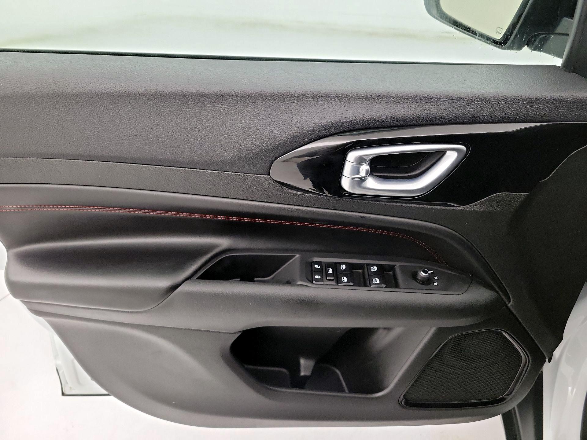 Thumbnail: 2024 Jeep Compass - 12