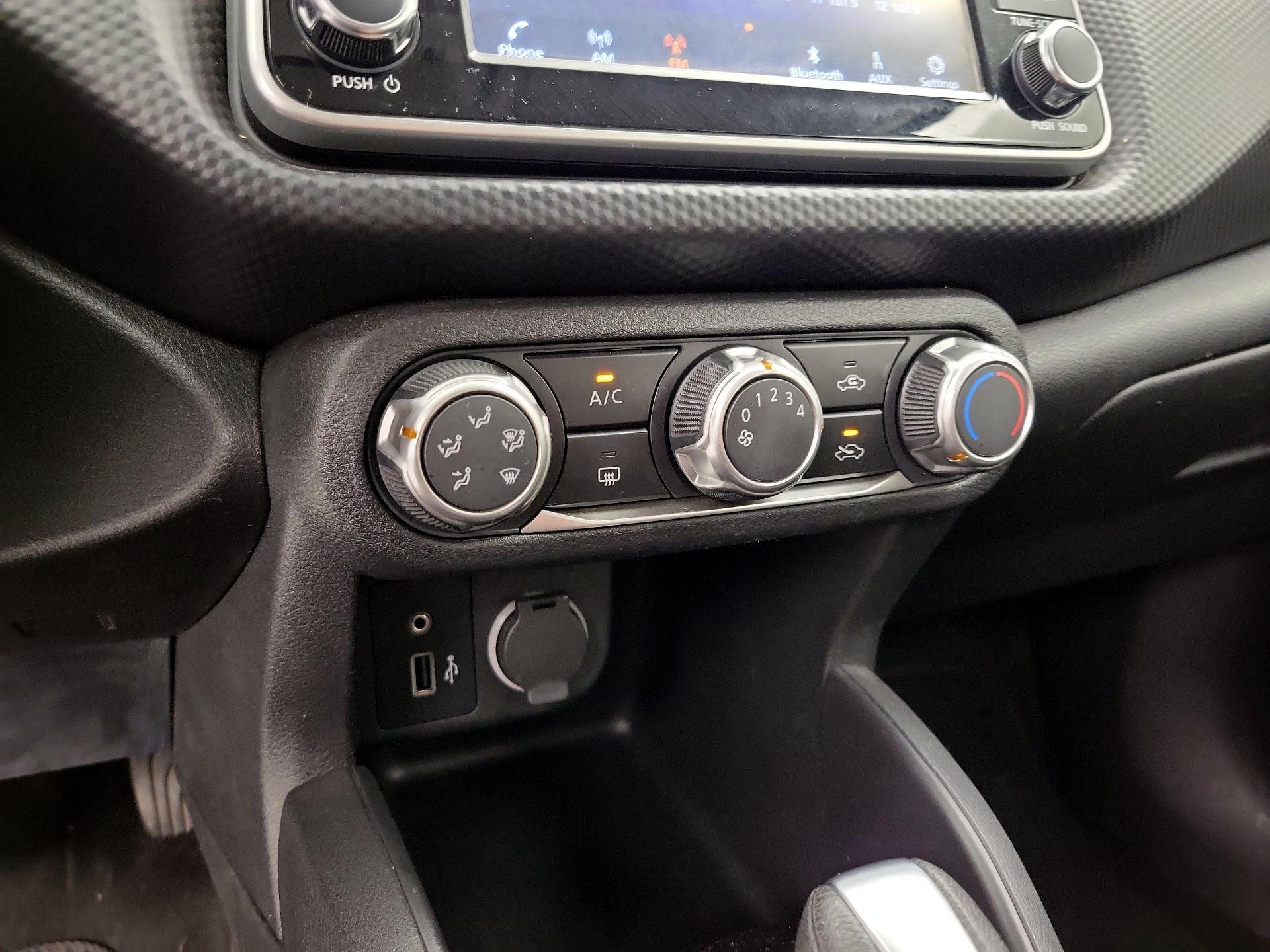 Thumbnail: 2022 Nissan Kicks - 16