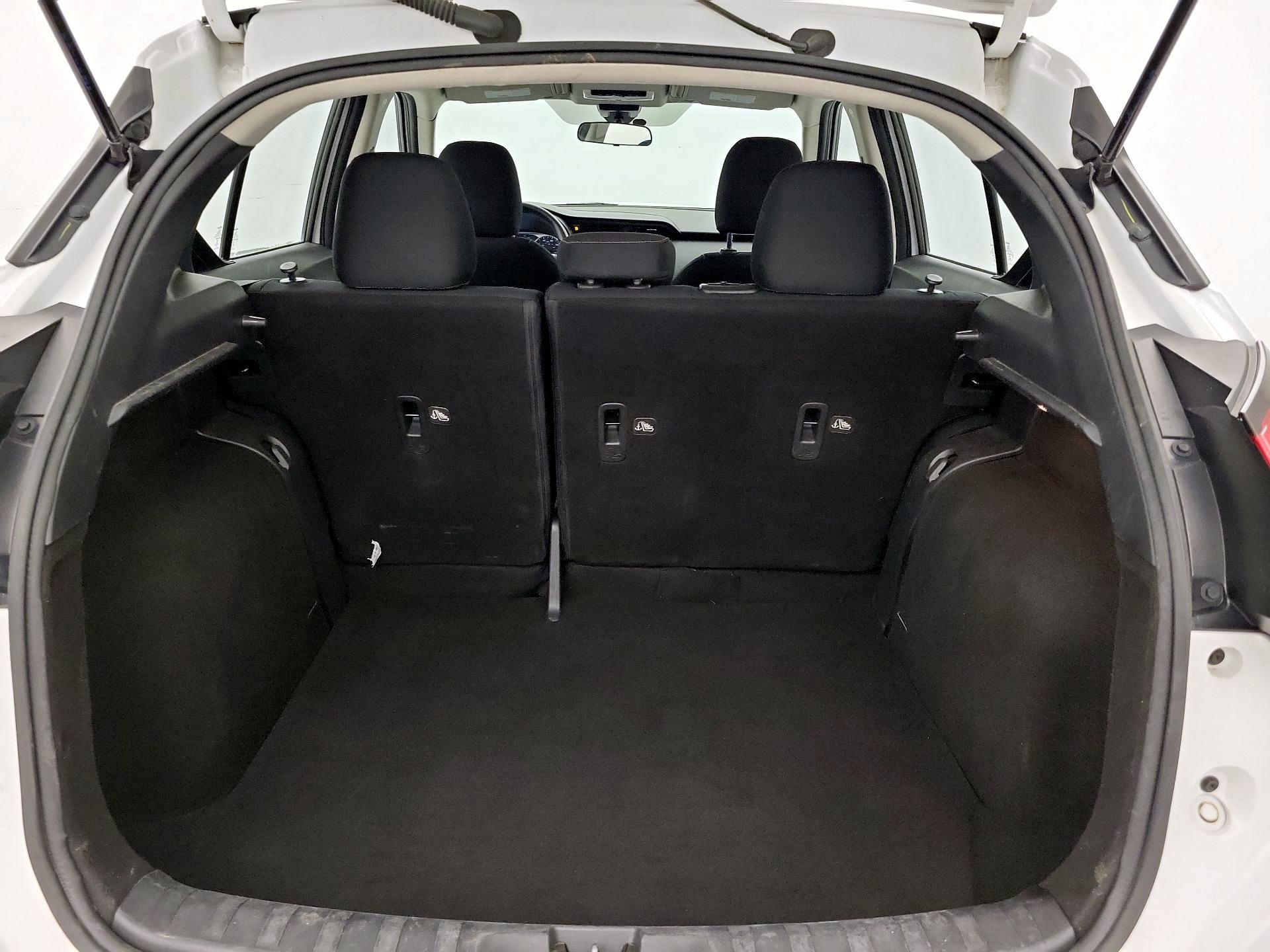 Thumbnail: 2022 Nissan Kicks - 20