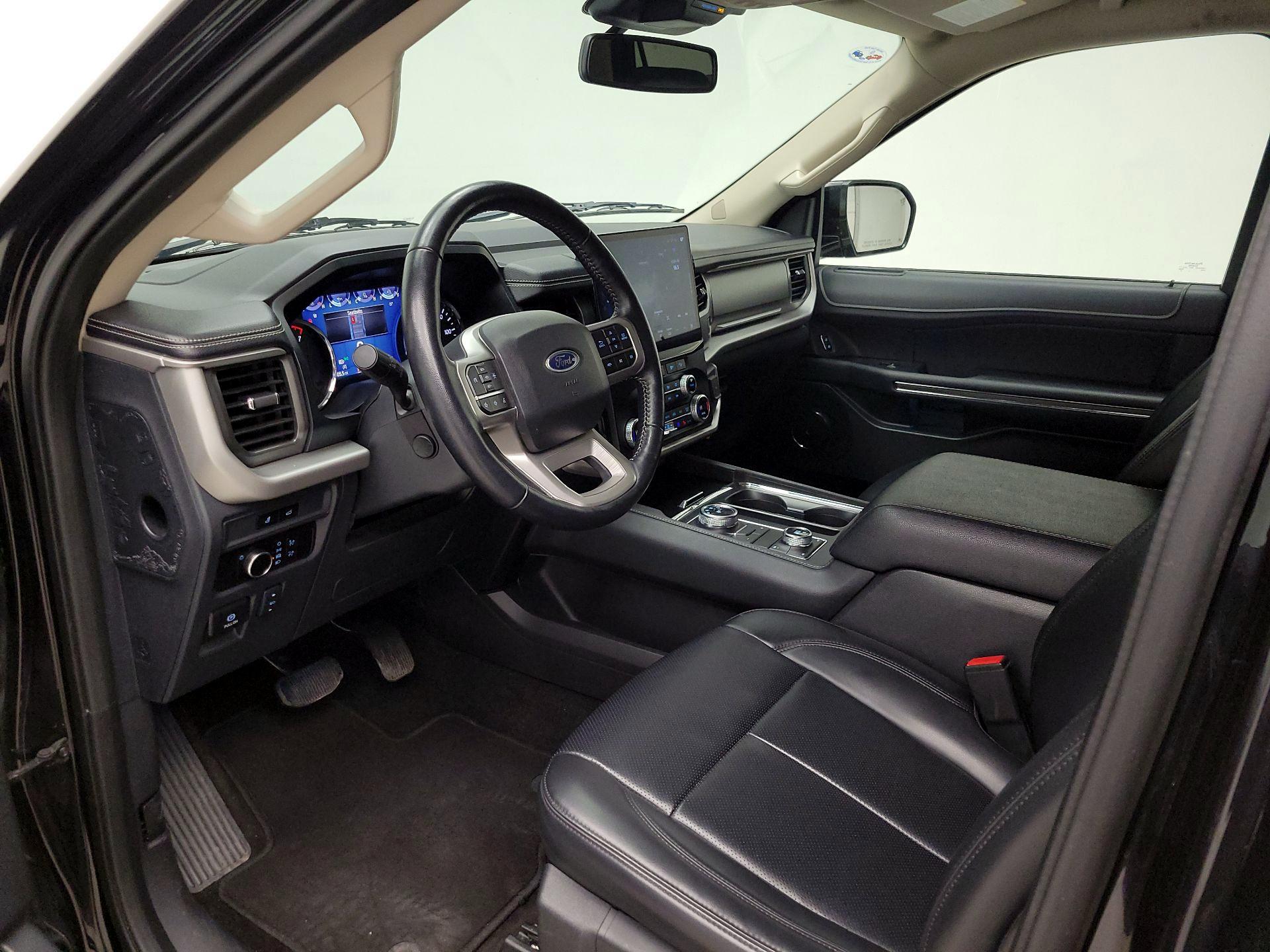 Thumbnail: 2023 Ford Expedition - 11