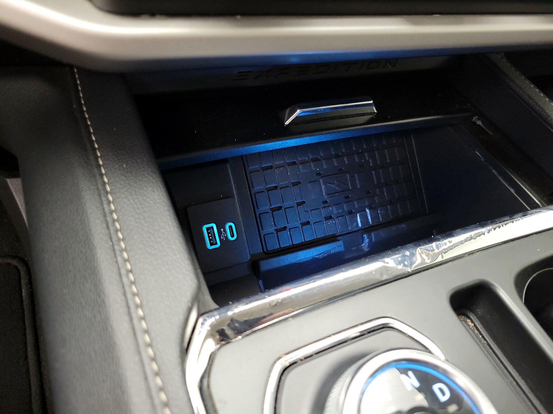 Thumbnail: 2023 Ford Expedition - 18