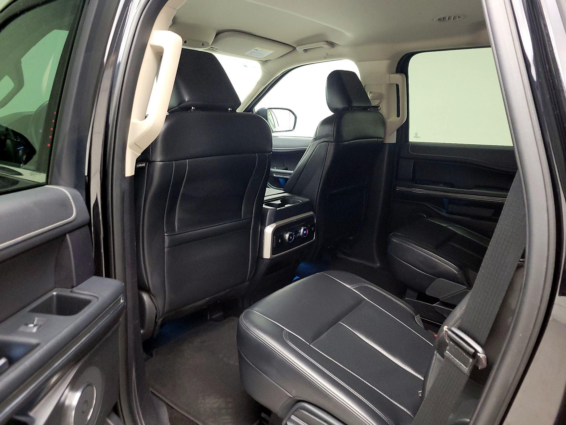 Thumbnail: 2023 Ford Expedition - 20