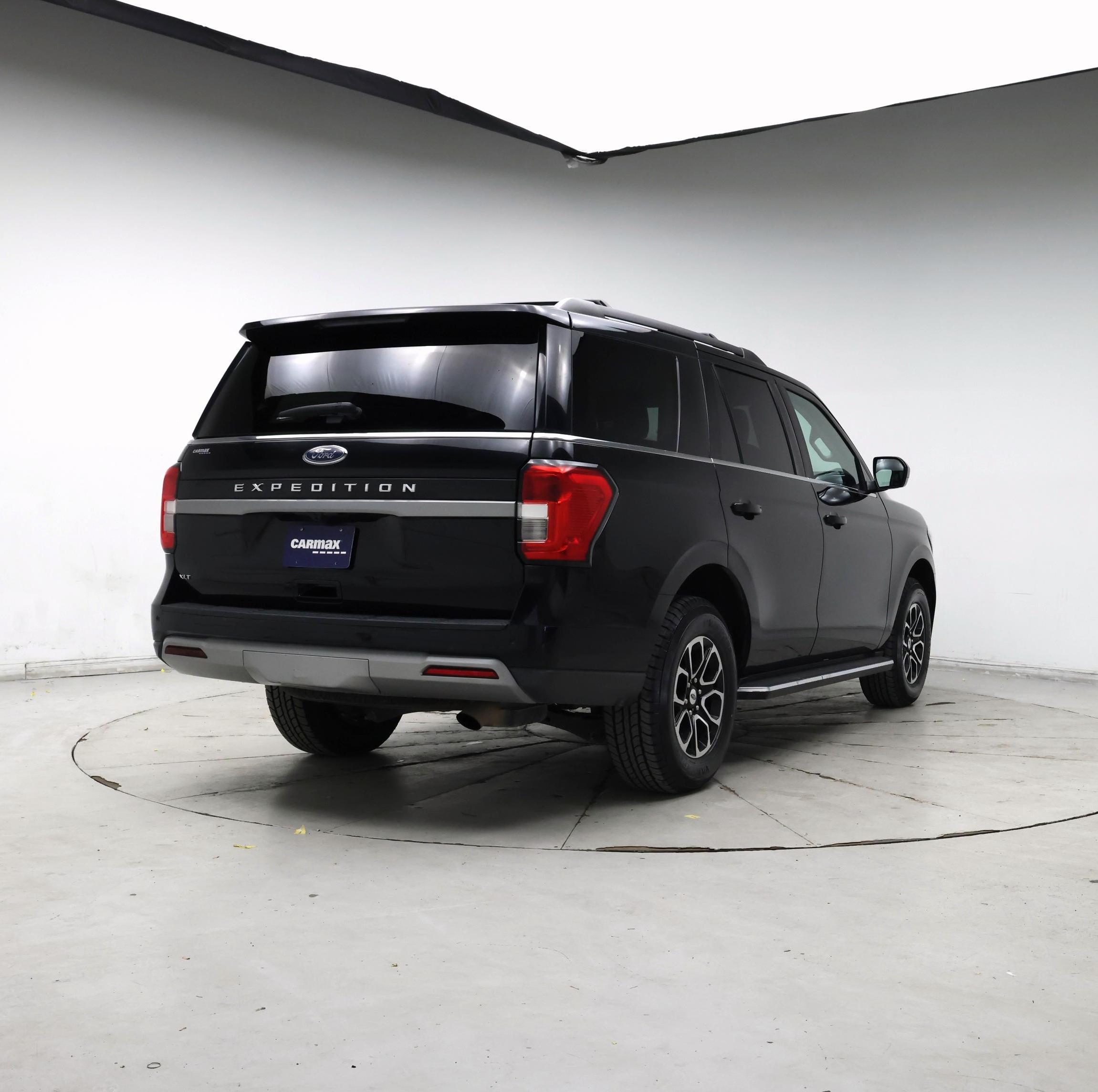 Thumbnail: 2023 Ford Expedition - 8