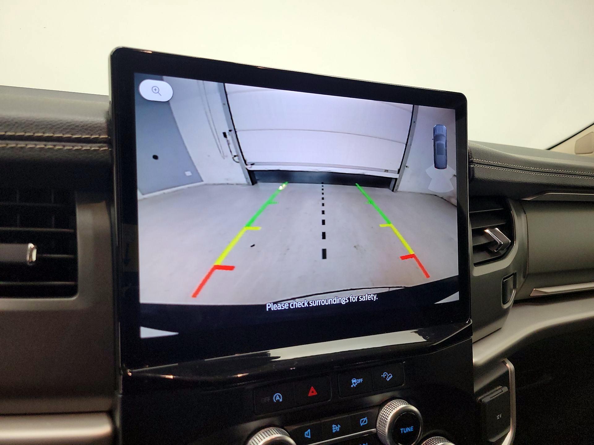 Thumbnail: 2024 Ford Expedition - 15