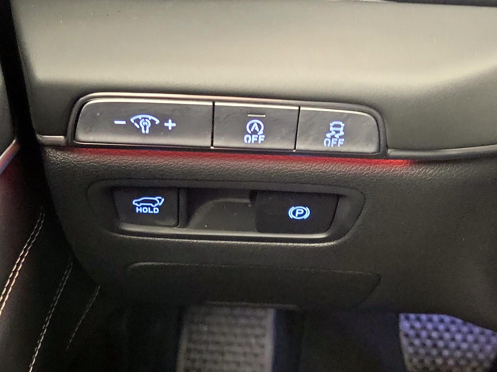 Thumbnail: 2024 Genesis GV80 - 13