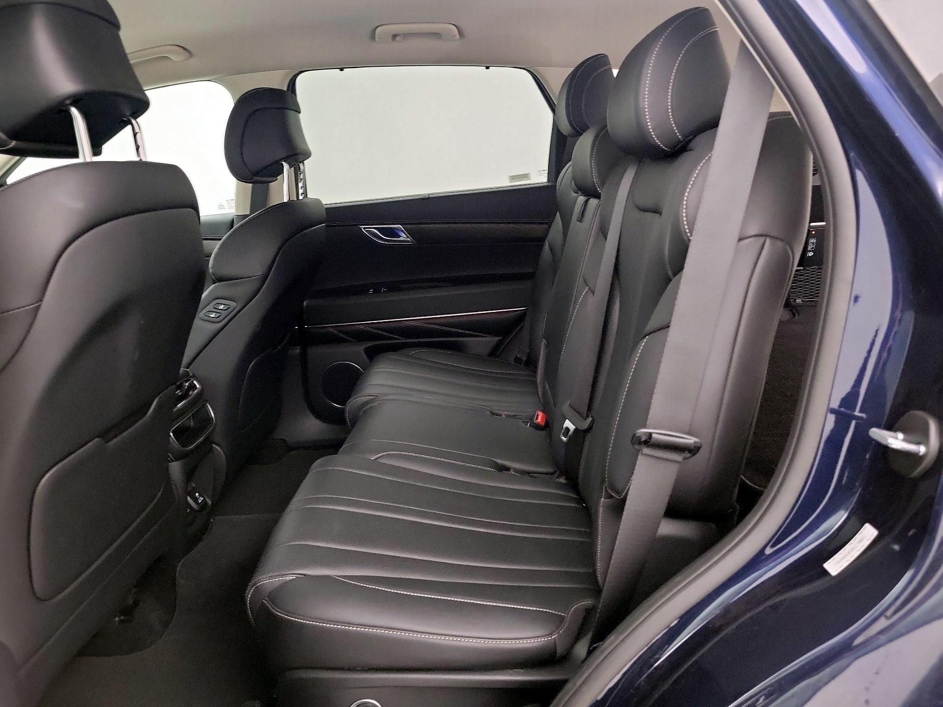 Thumbnail: 2024 Genesis GV80 - 18