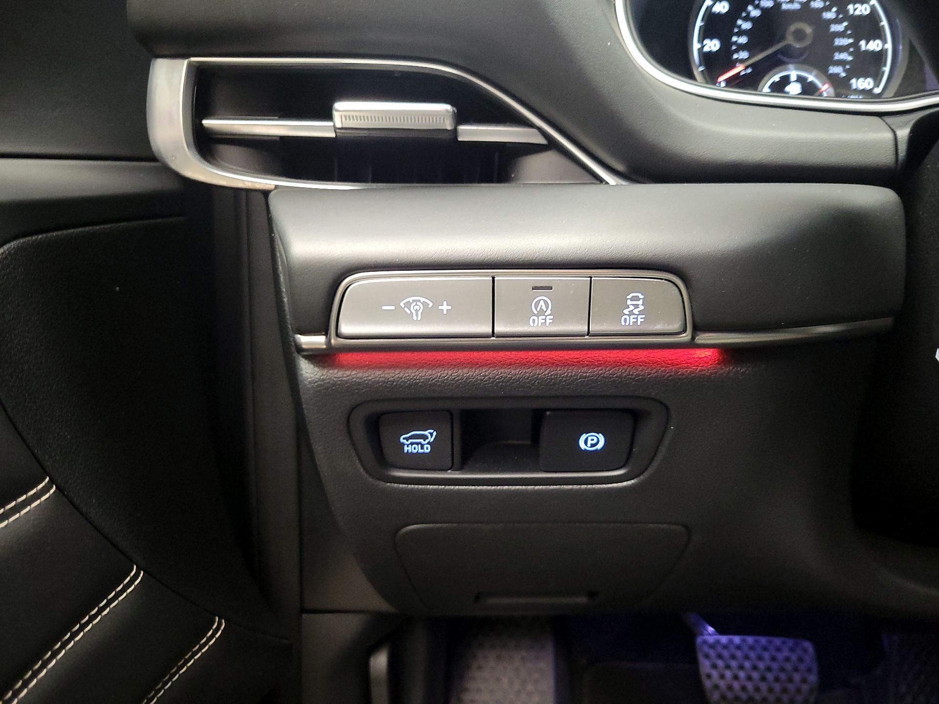 Thumbnail: 2024 Genesis GV80 - 13