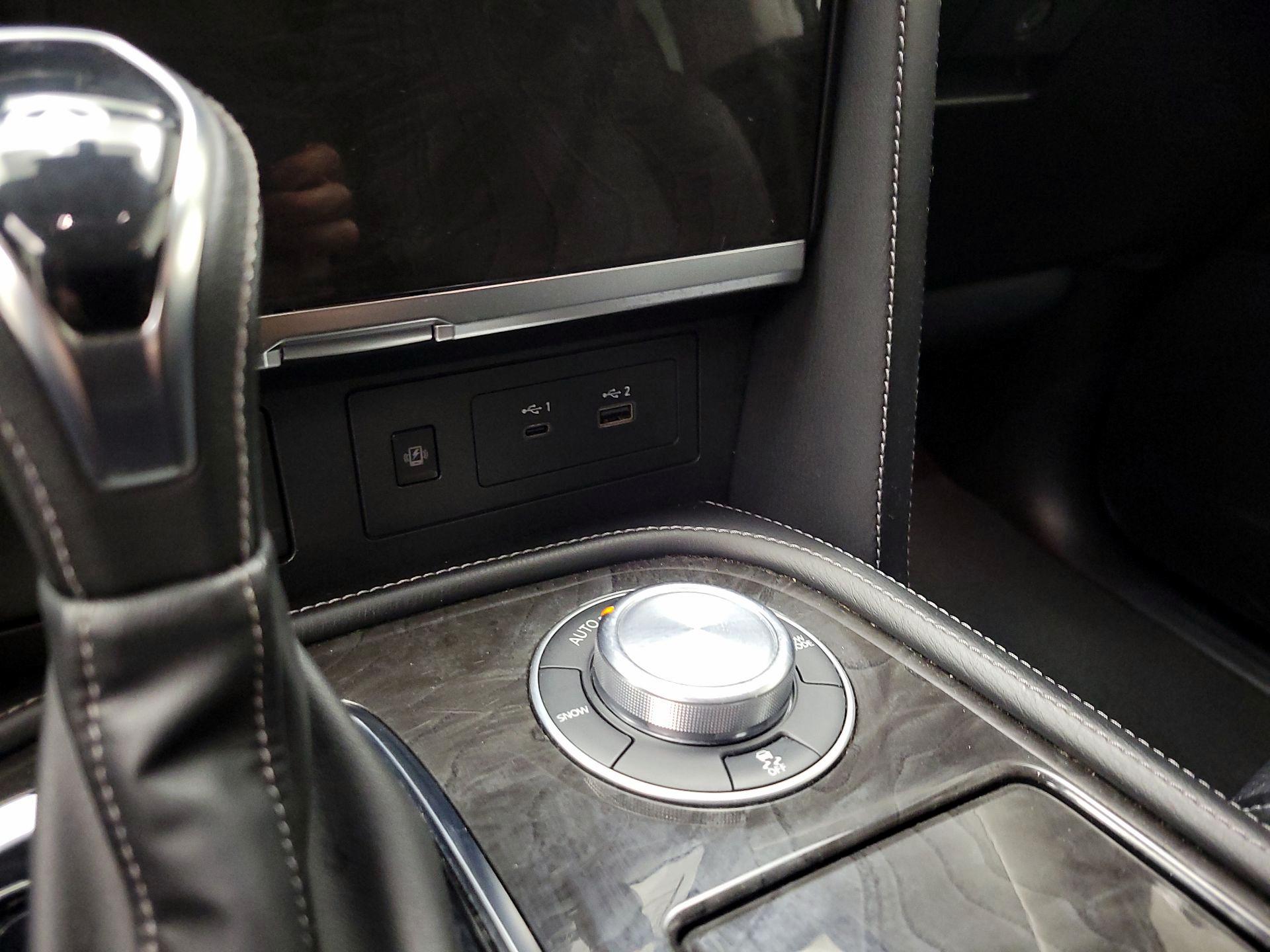 Thumbnail: 2024 INFINITI QX80 - 19