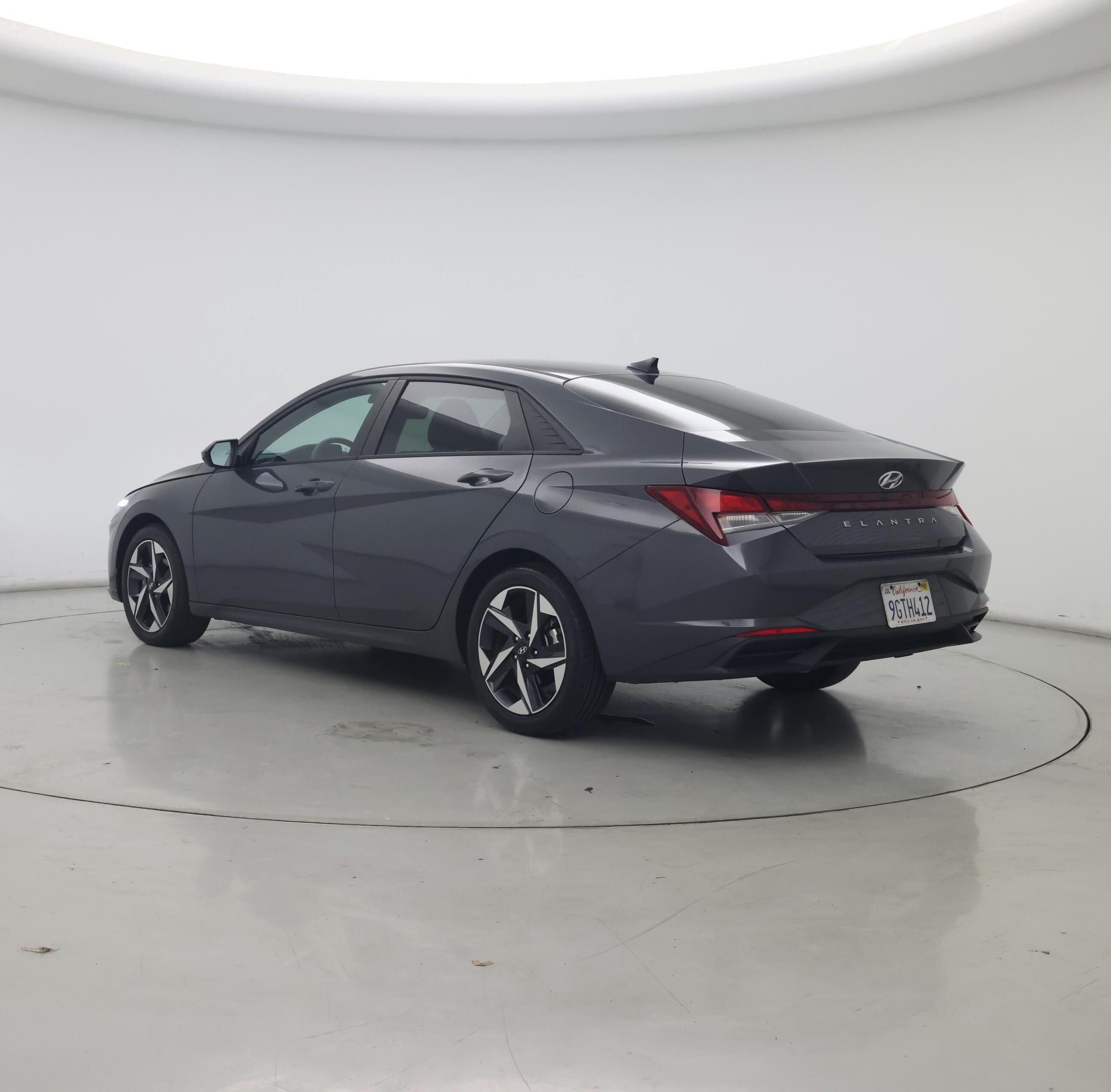 Thumbnail: 2023 Hyundai Elantra - 2