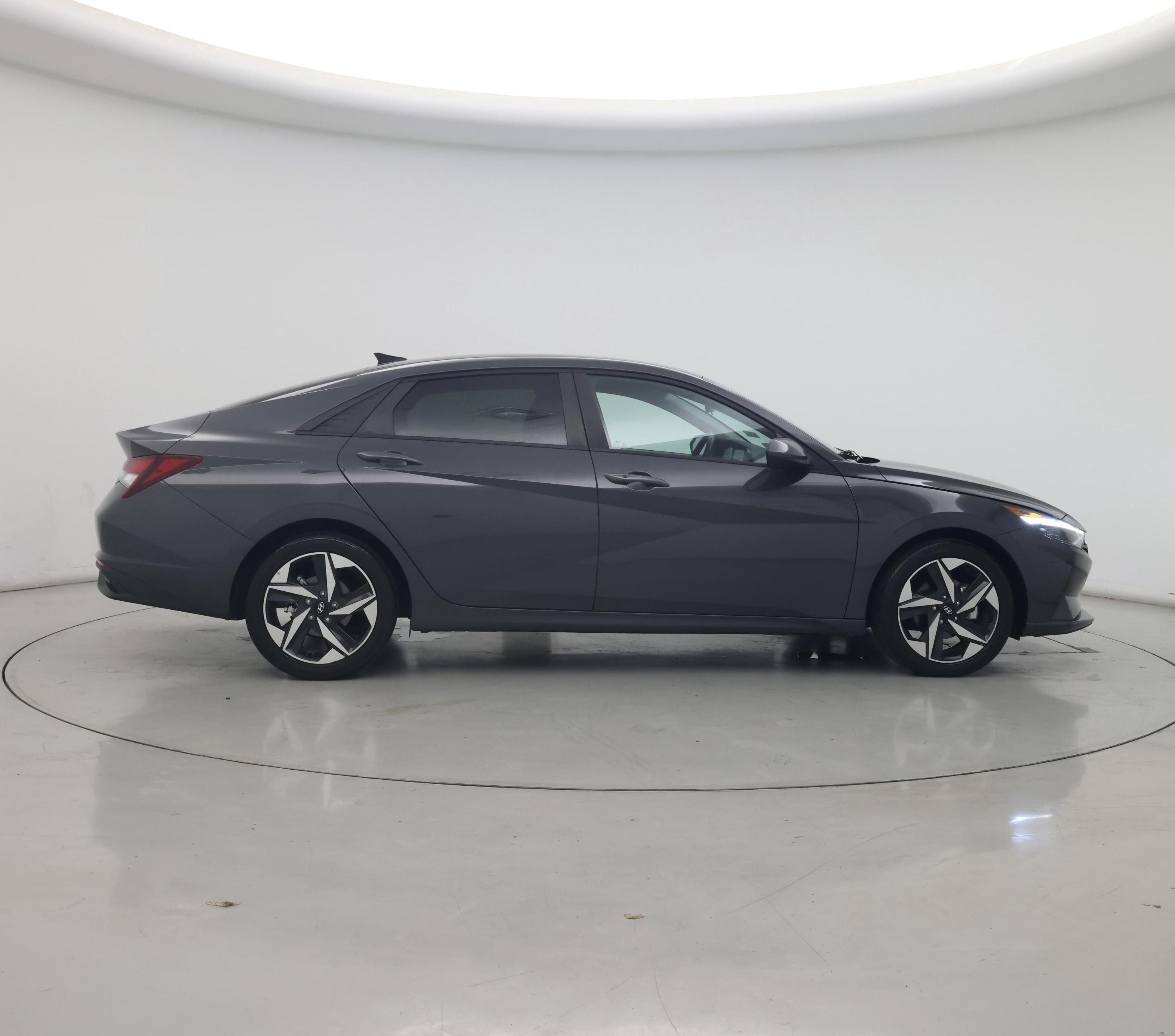 Thumbnail: 2023 Hyundai Elantra - 7