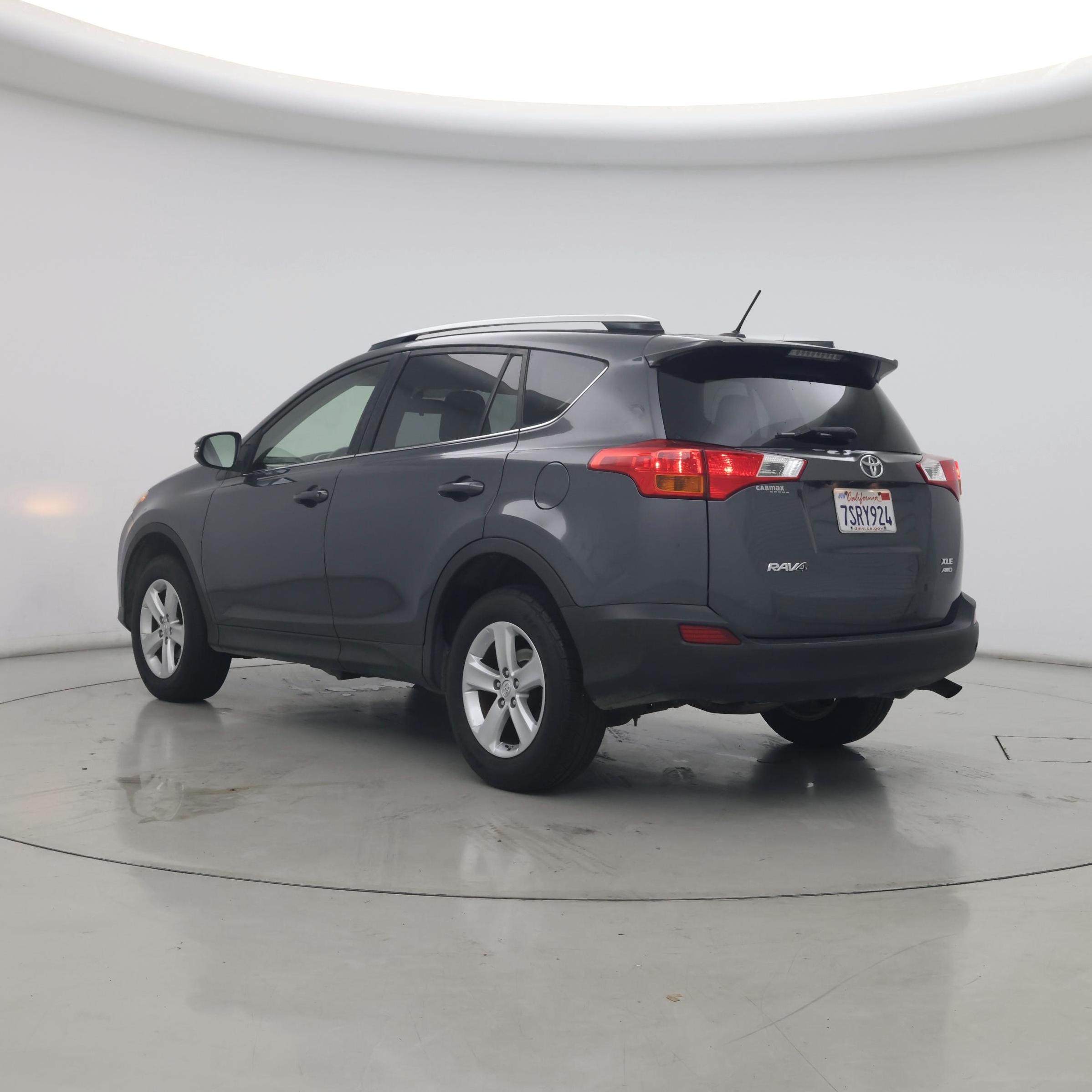 Thumbnail: 2014 Toyota RAV4 - 2