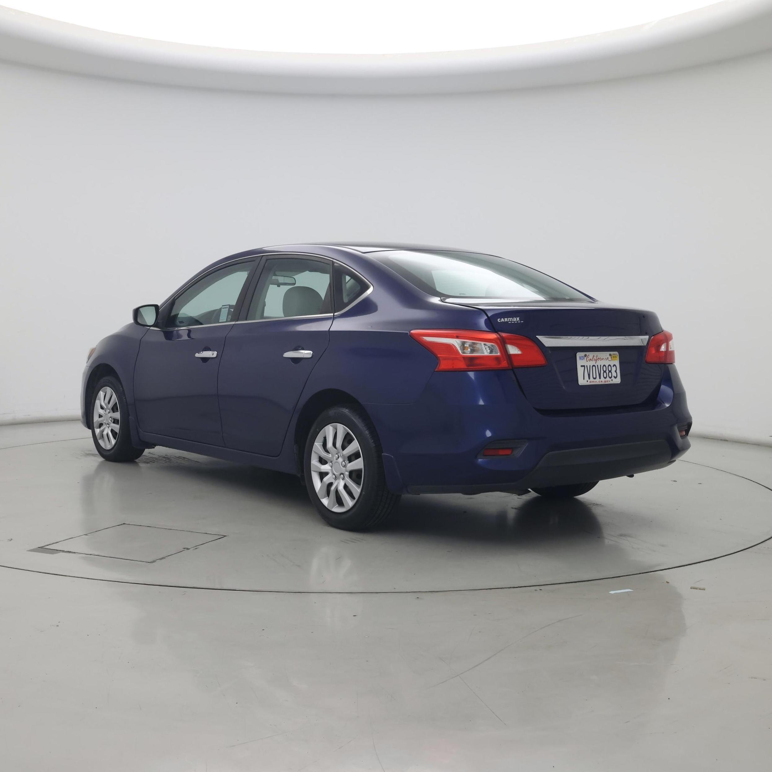Thumbnail: 2016 Nissan Sentra - 2