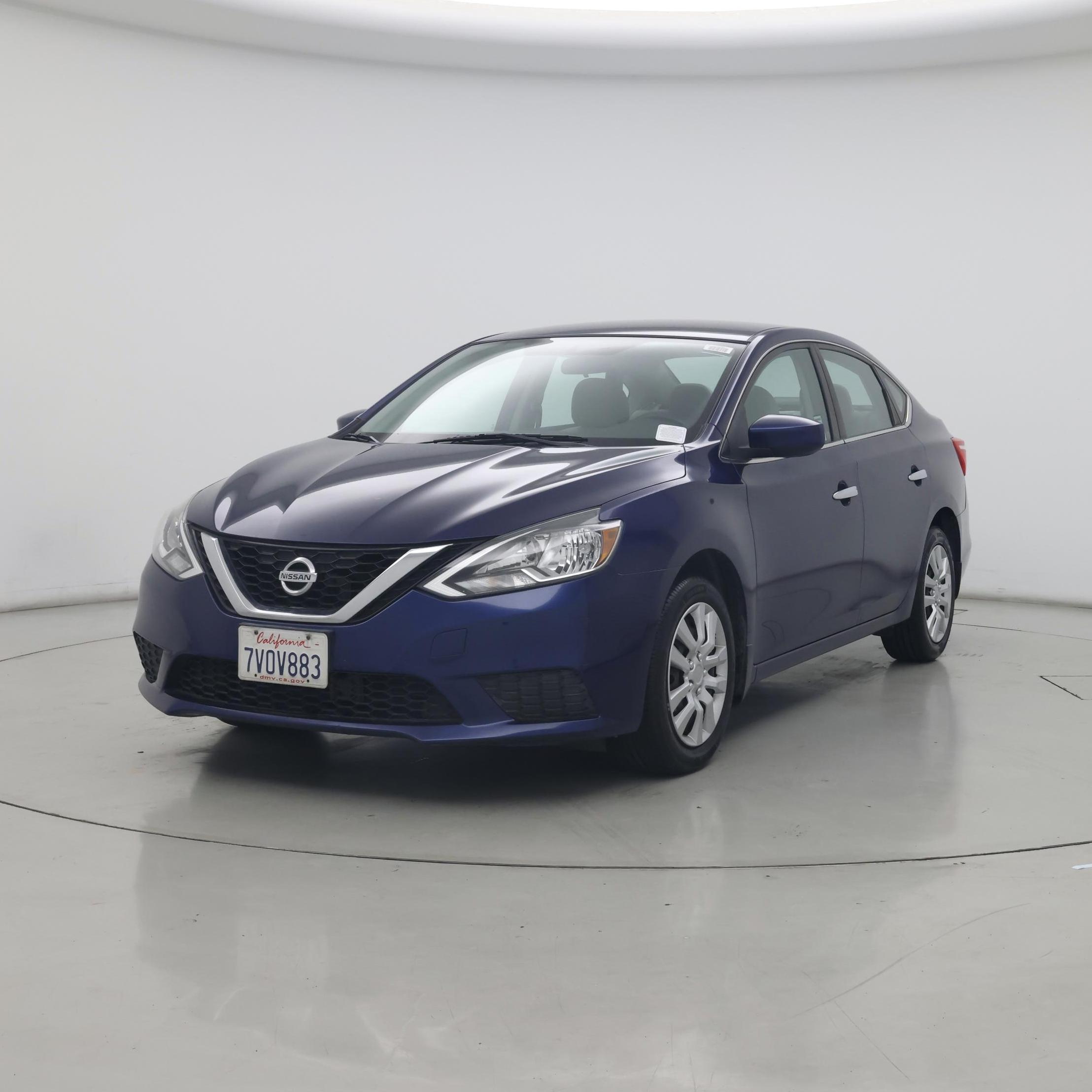 Thumbnail: 2016 Nissan Sentra - 4