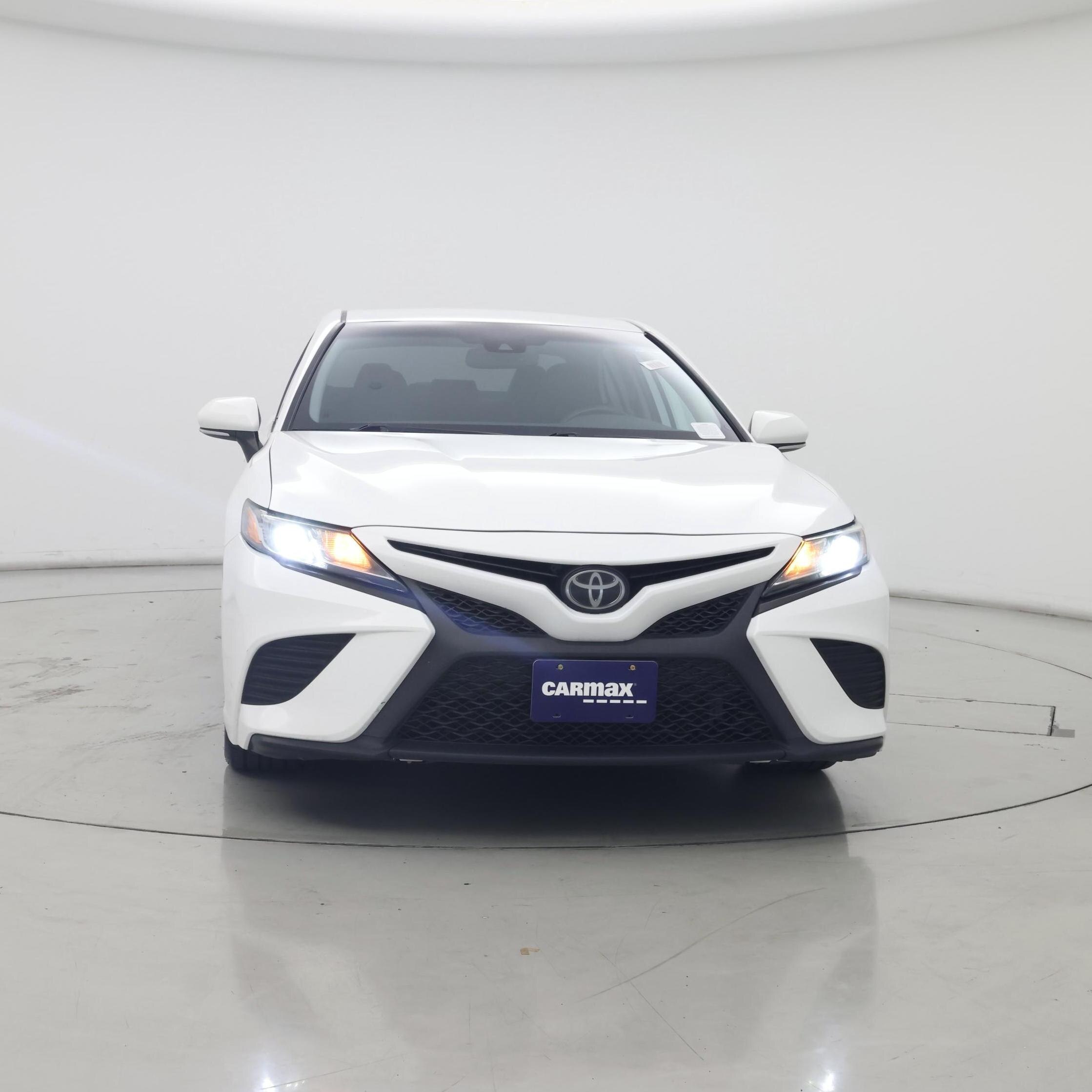 Thumbnail: 2020 Toyota Camry - 5
