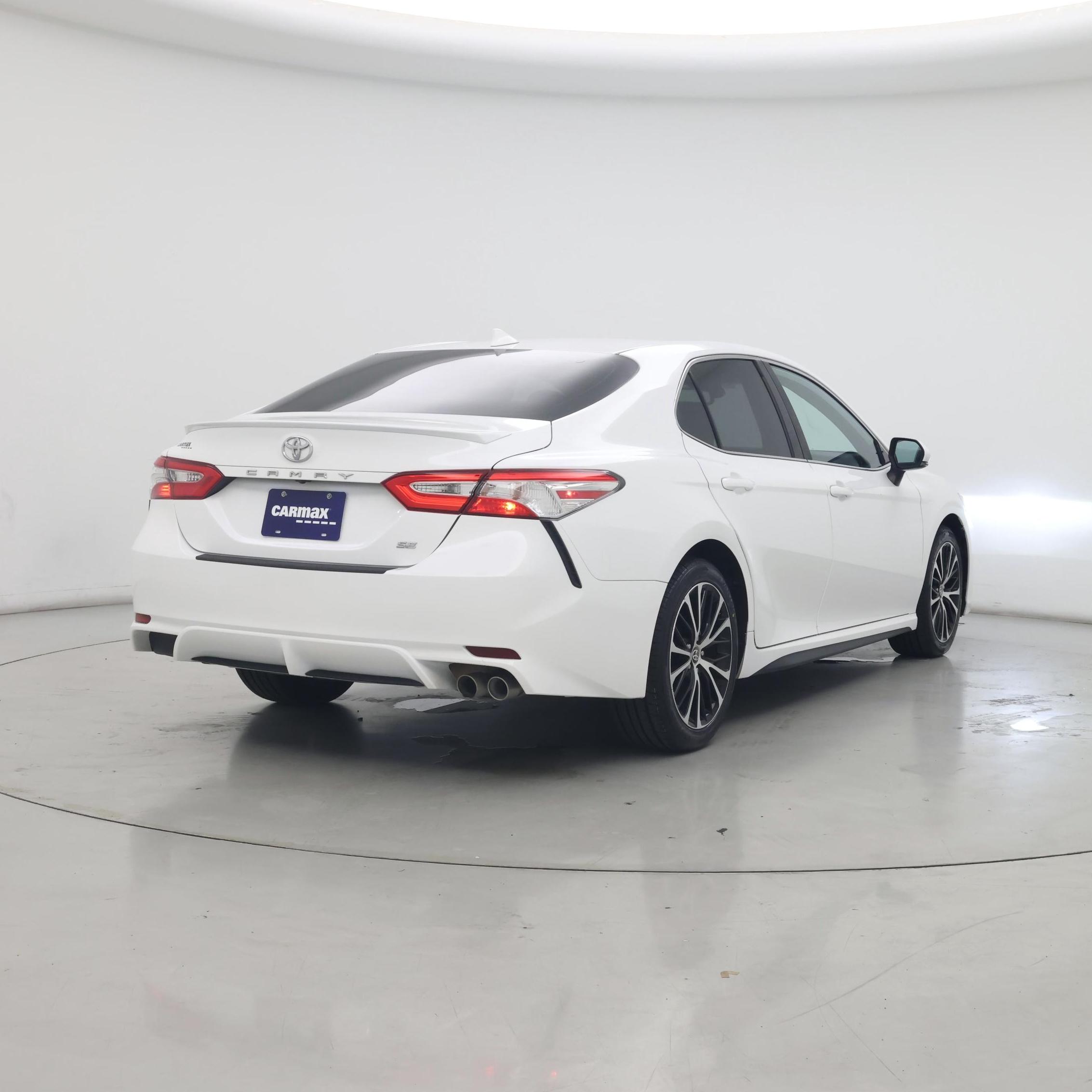 Thumbnail: 2020 Toyota Camry - 8