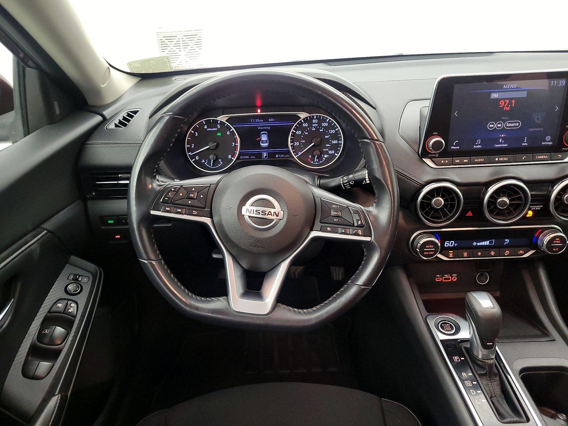 Thumbnail: 2020 Nissan Sentra - 10