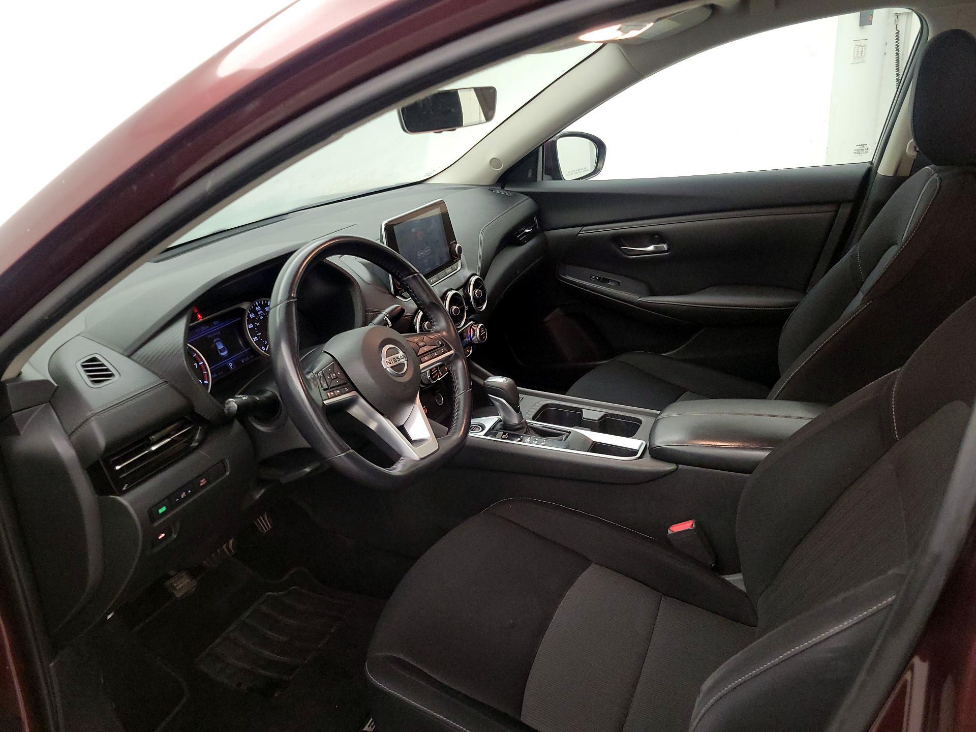 Thumbnail: 2020 Nissan Sentra - 11