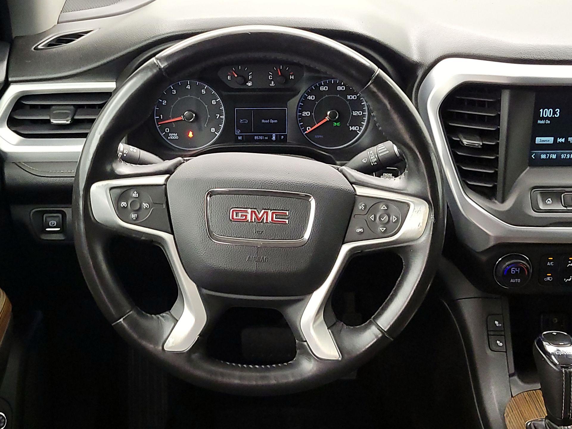 Thumbnail: 2017 GMC Acadia - 10