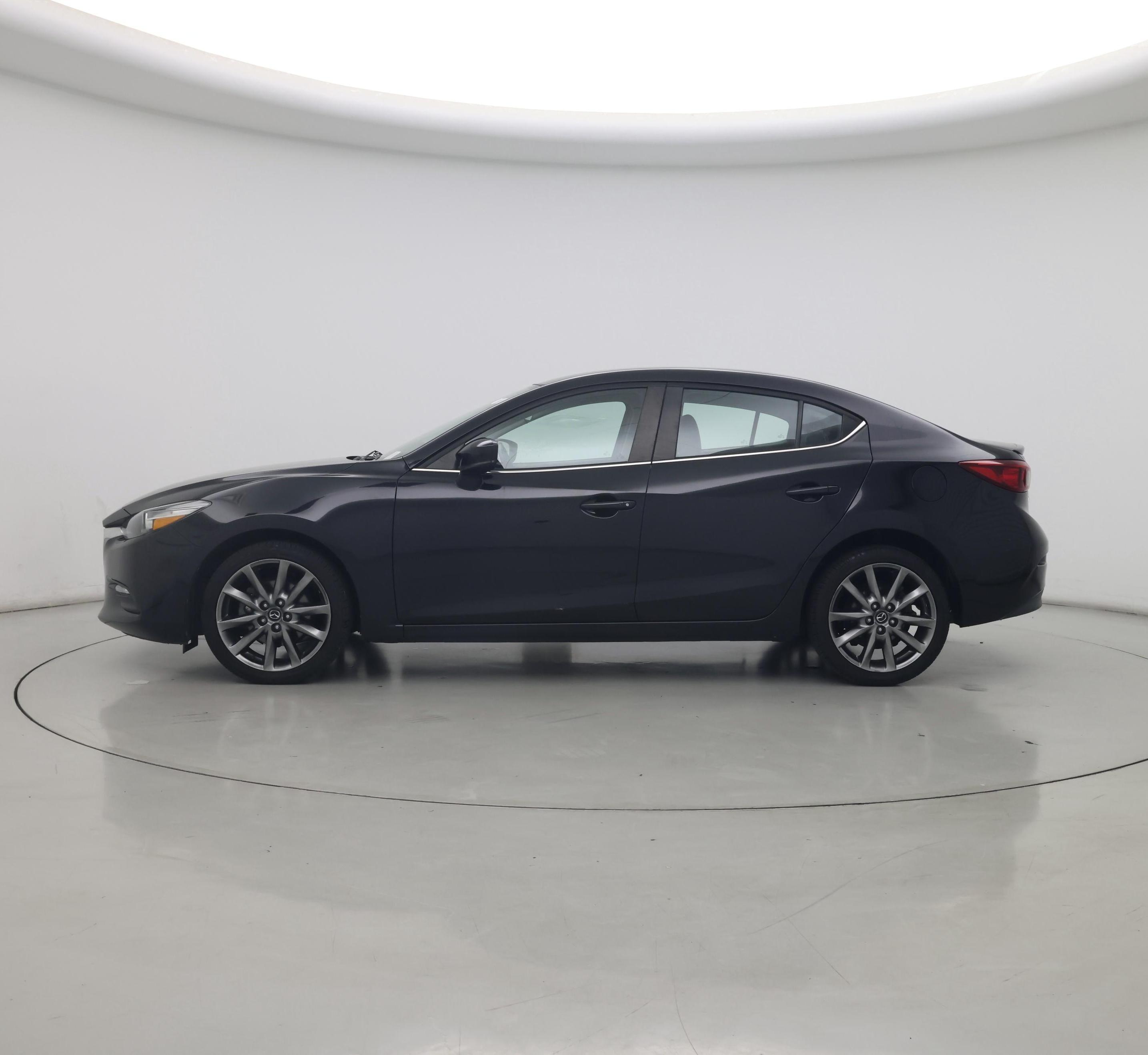 Thumbnail: 2018 Mazda Mazda3 - 3