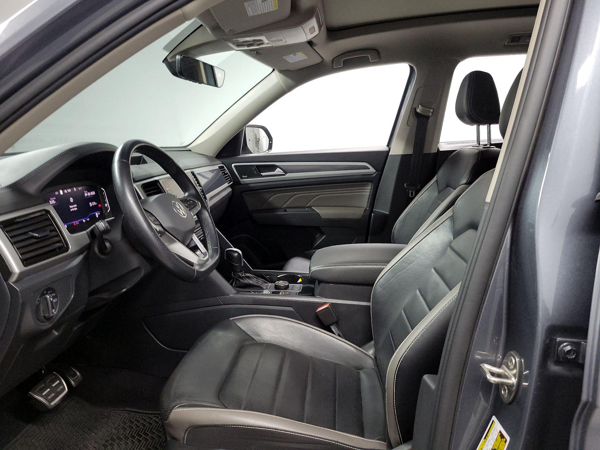 Thumbnail: 2023 Volkswagen Atlas - 11