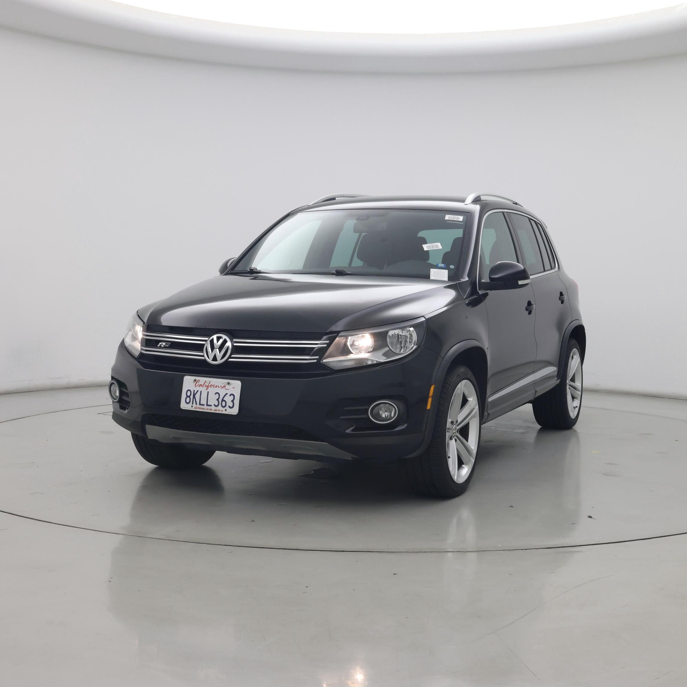 Thumbnail: 2016 Volkswagen Tiguan - 4