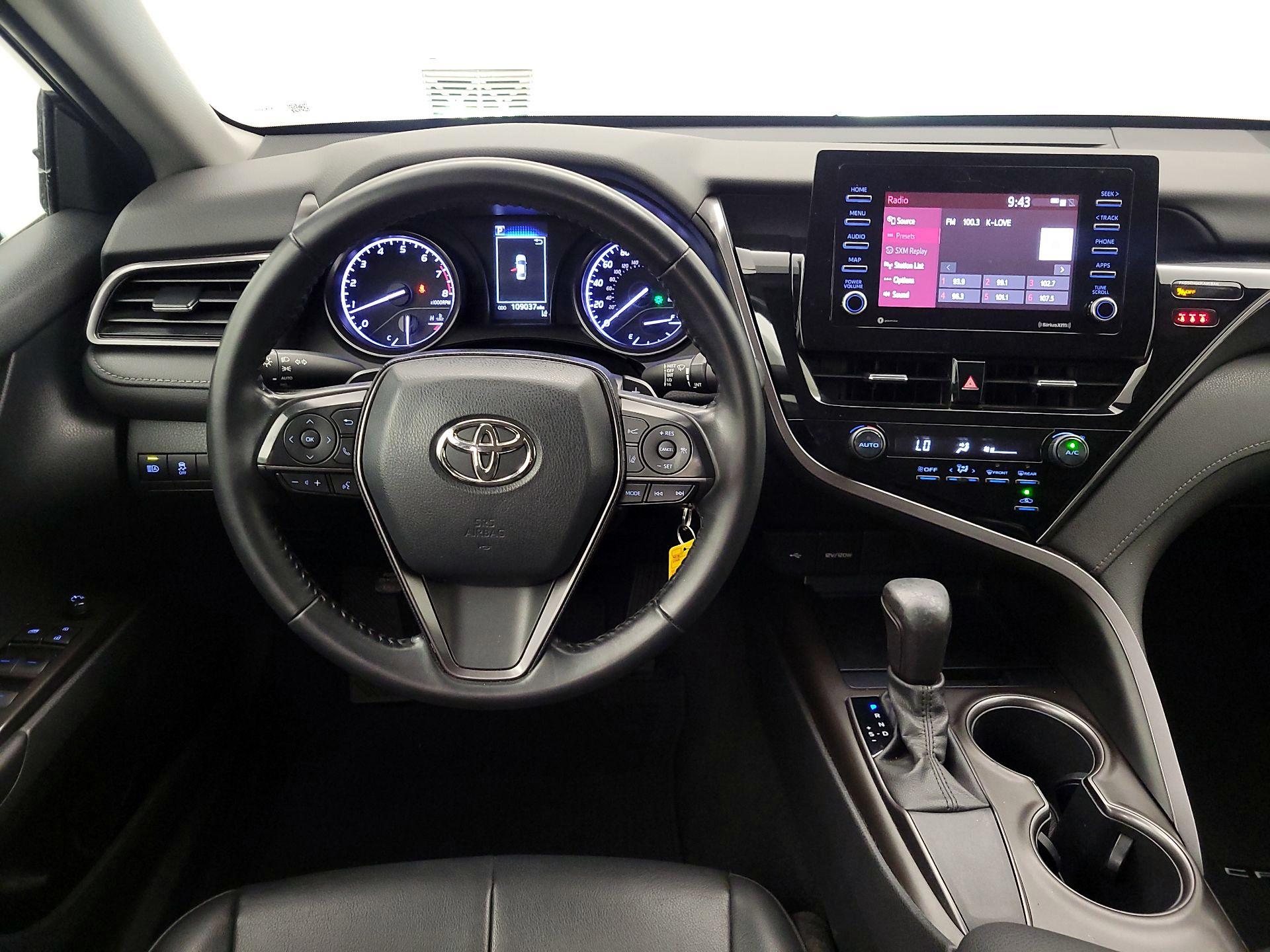 Thumbnail: 2021 Toyota Camry - 10