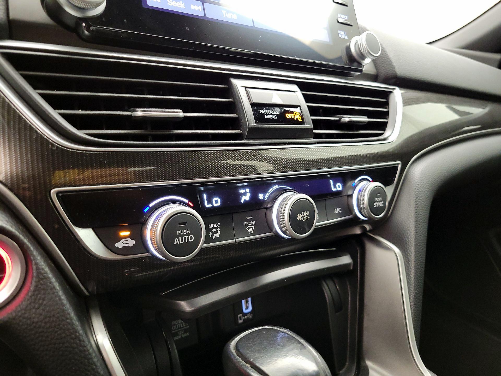 Thumbnail: 2018 Honda Accord - 16
