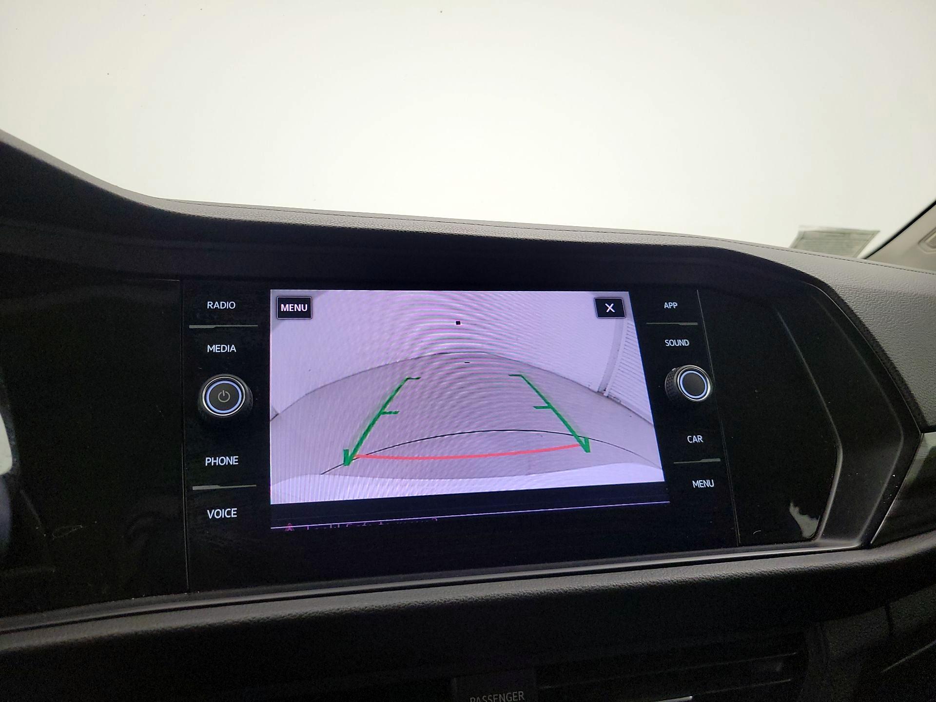 Thumbnail: 2019 Volkswagen Jetta - 14