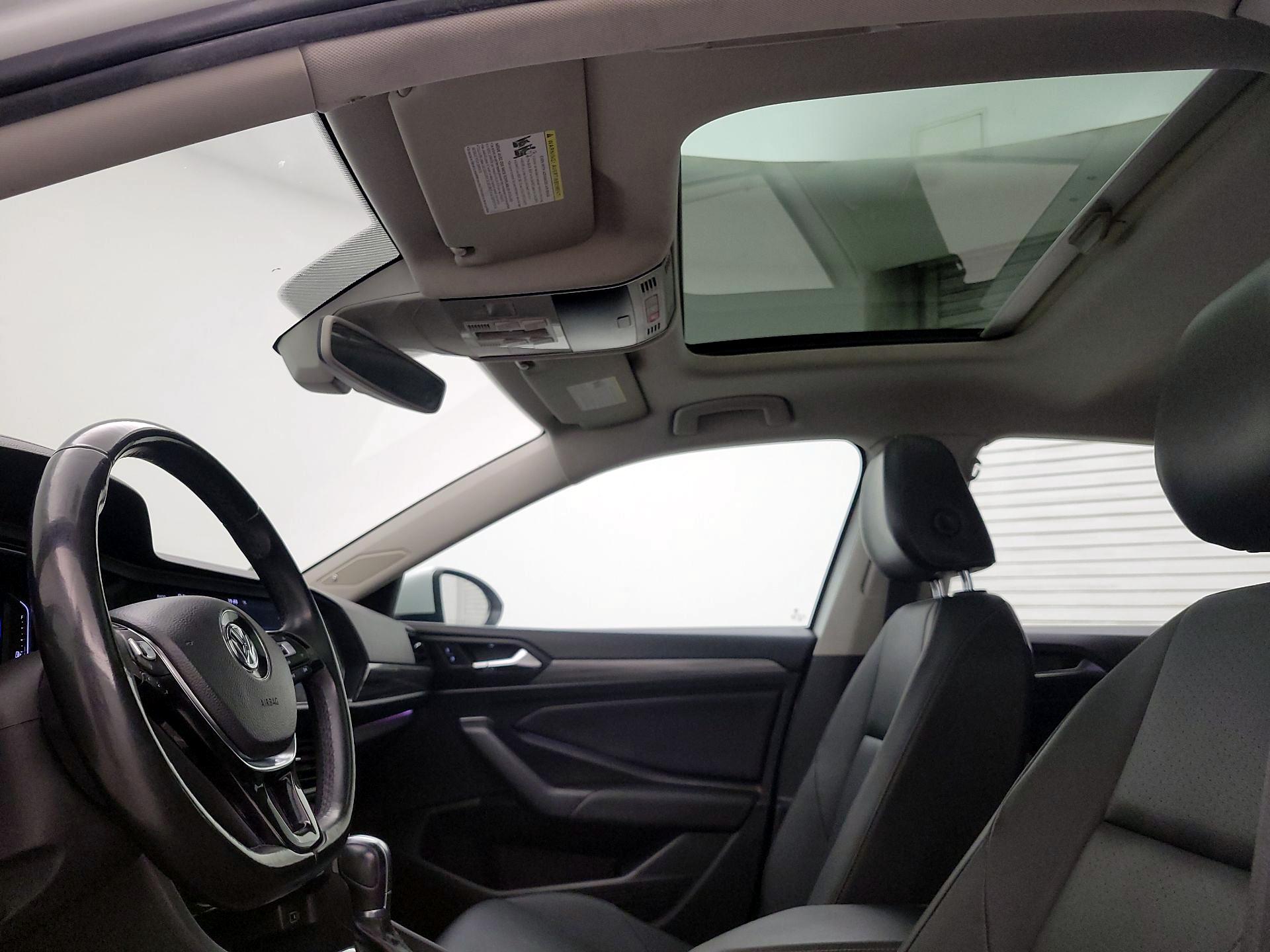 Thumbnail: 2019 Volkswagen Jetta - 19