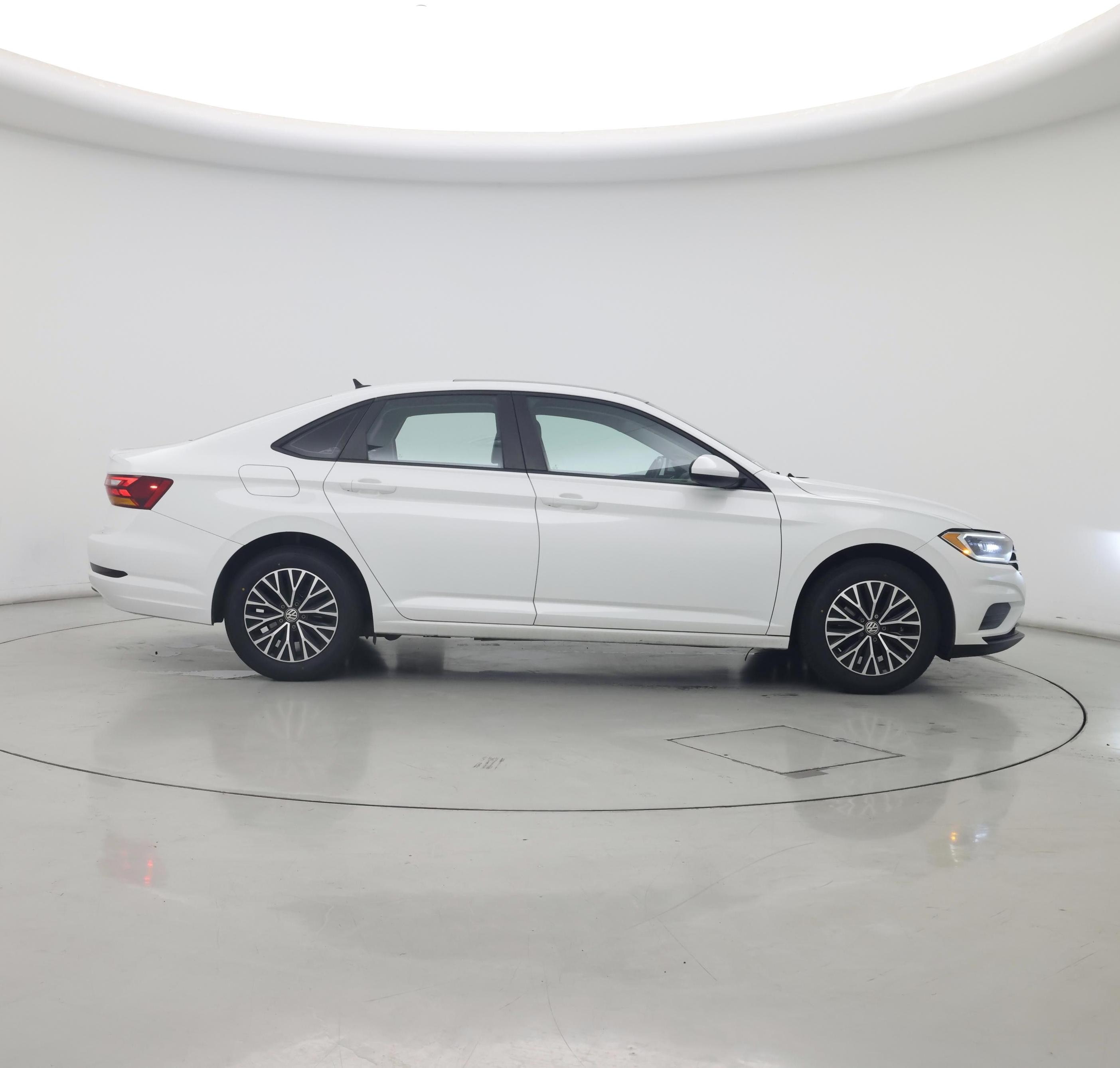 Thumbnail: 2019 Volkswagen Jetta - 7