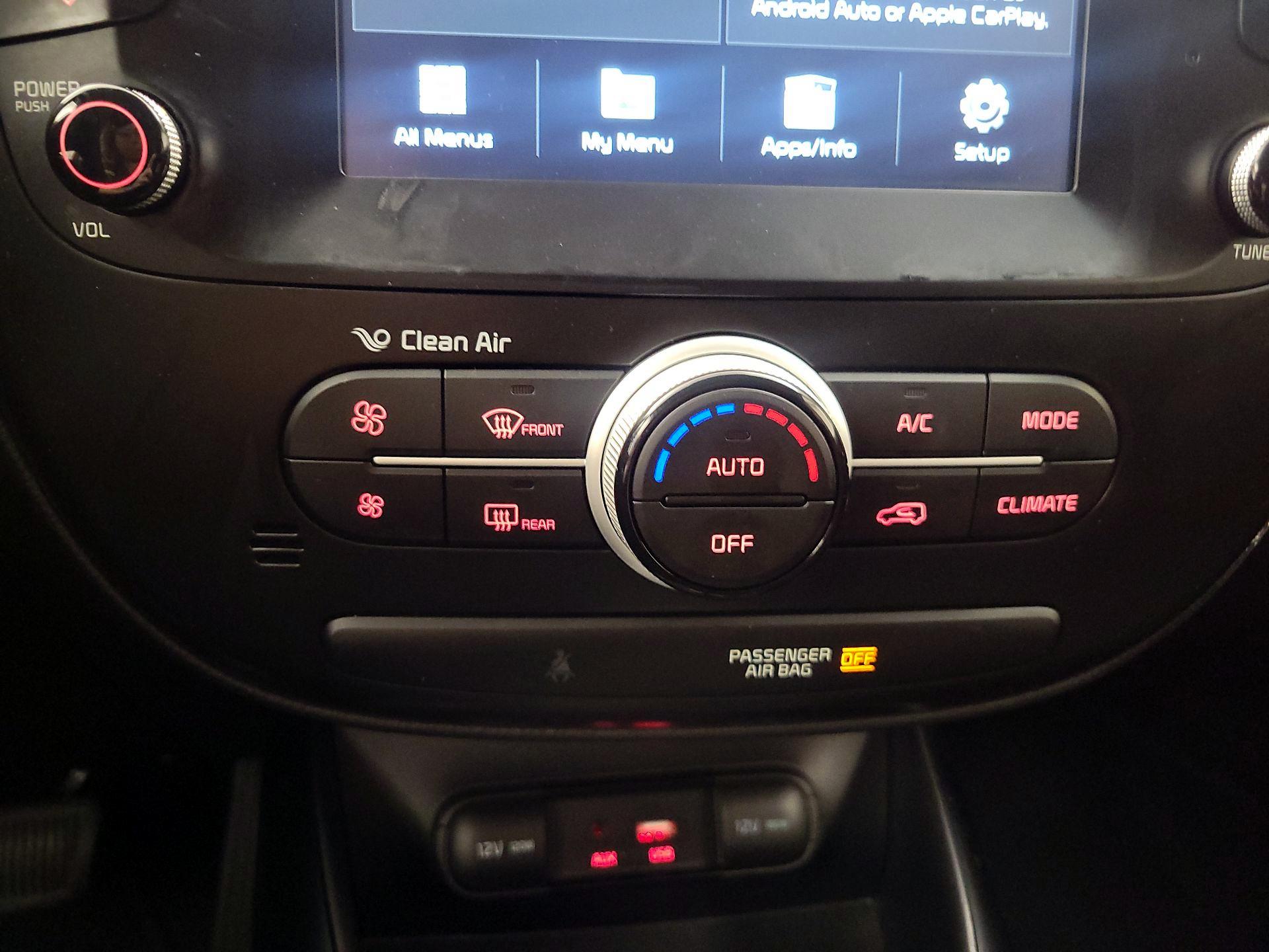 Thumbnail: 2019 Kia Soul - 16
